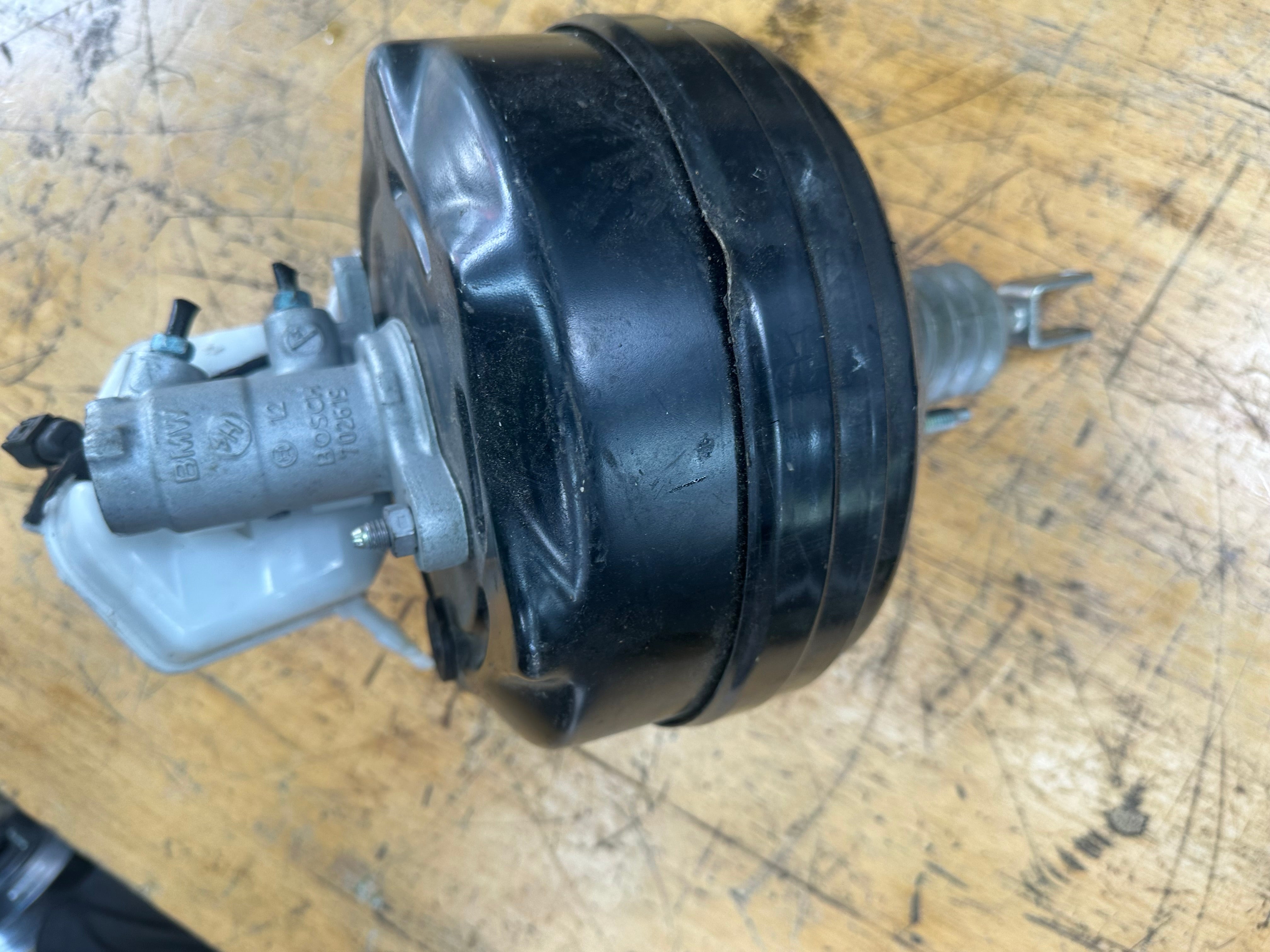 BMW 3 Series F30 2.0 Diesel Brake Servo & Master Cylinder (6798423)
