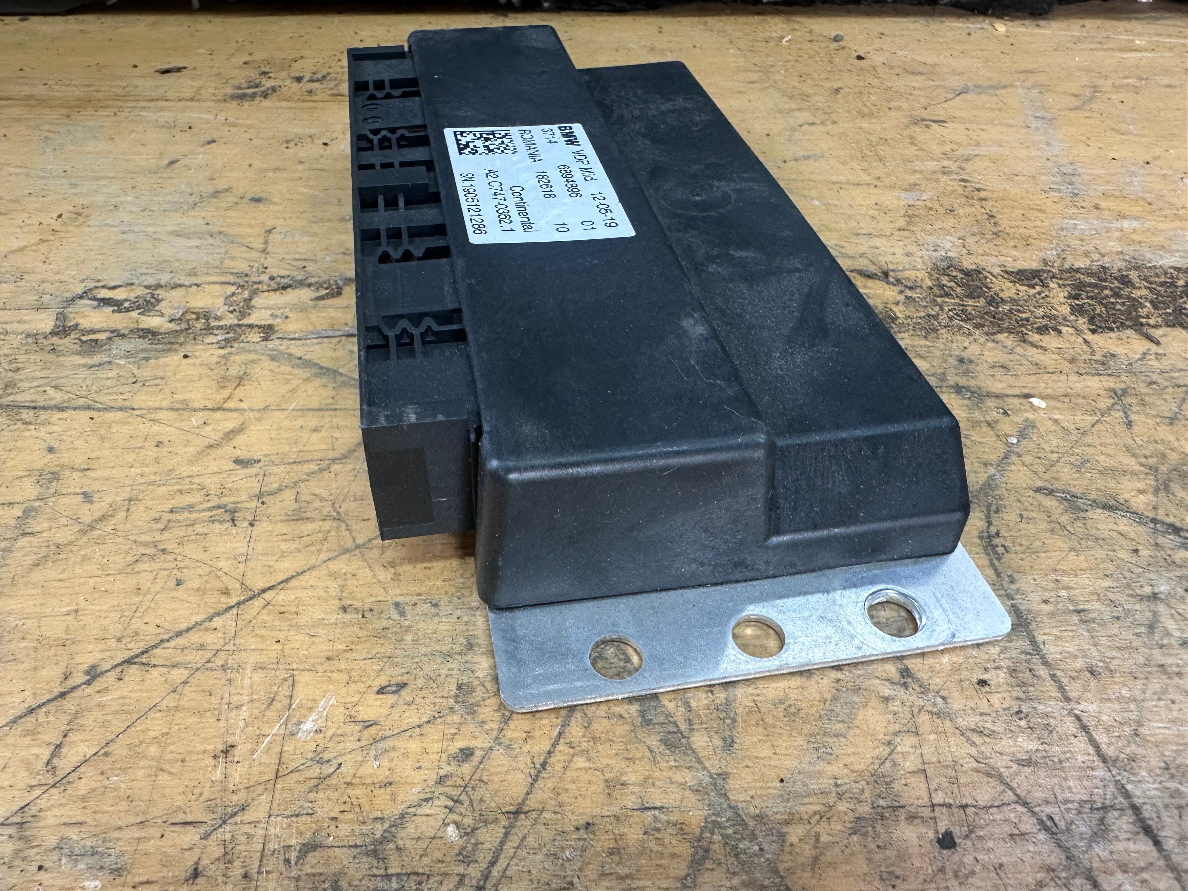 BMW X5 Series G05 2019 Adaptive Suspension VDP ECU Control Module (6894896)