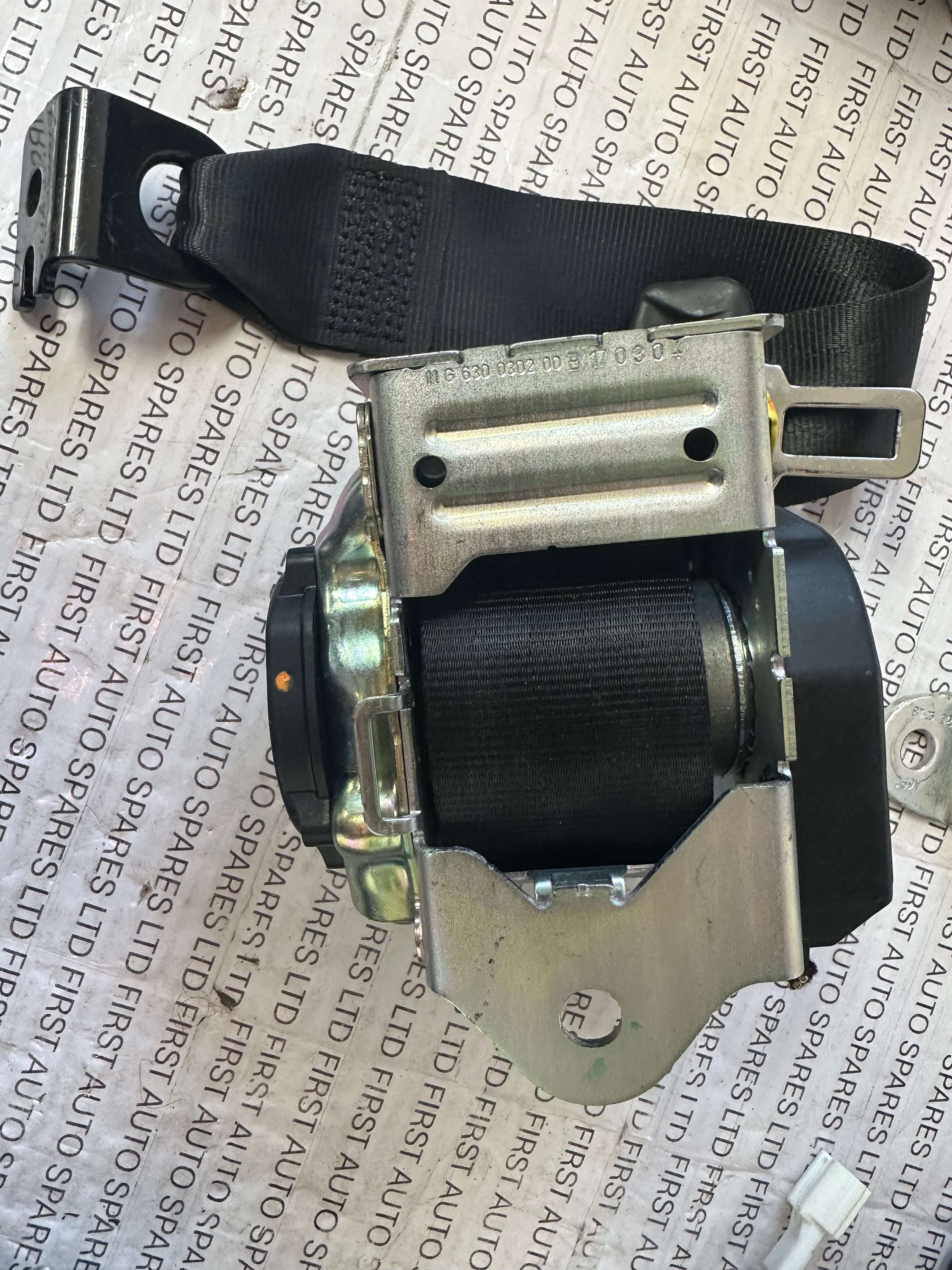 Jaguar F-Pace 2016-2020 Rear Seat Belt (631752900C)