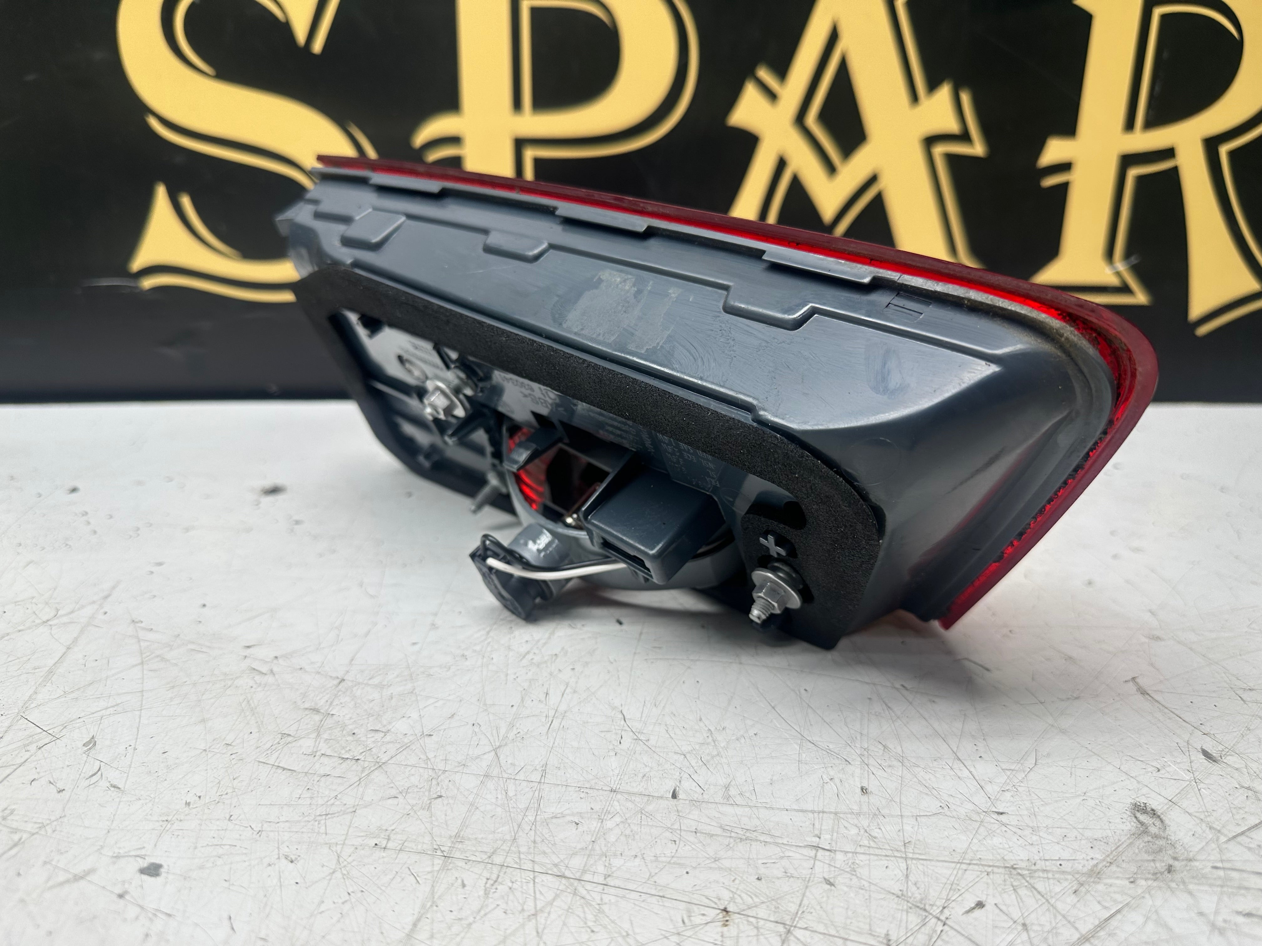 BMW 5 Series G30 Inner Rear Right Passenger Light – 2017–2019