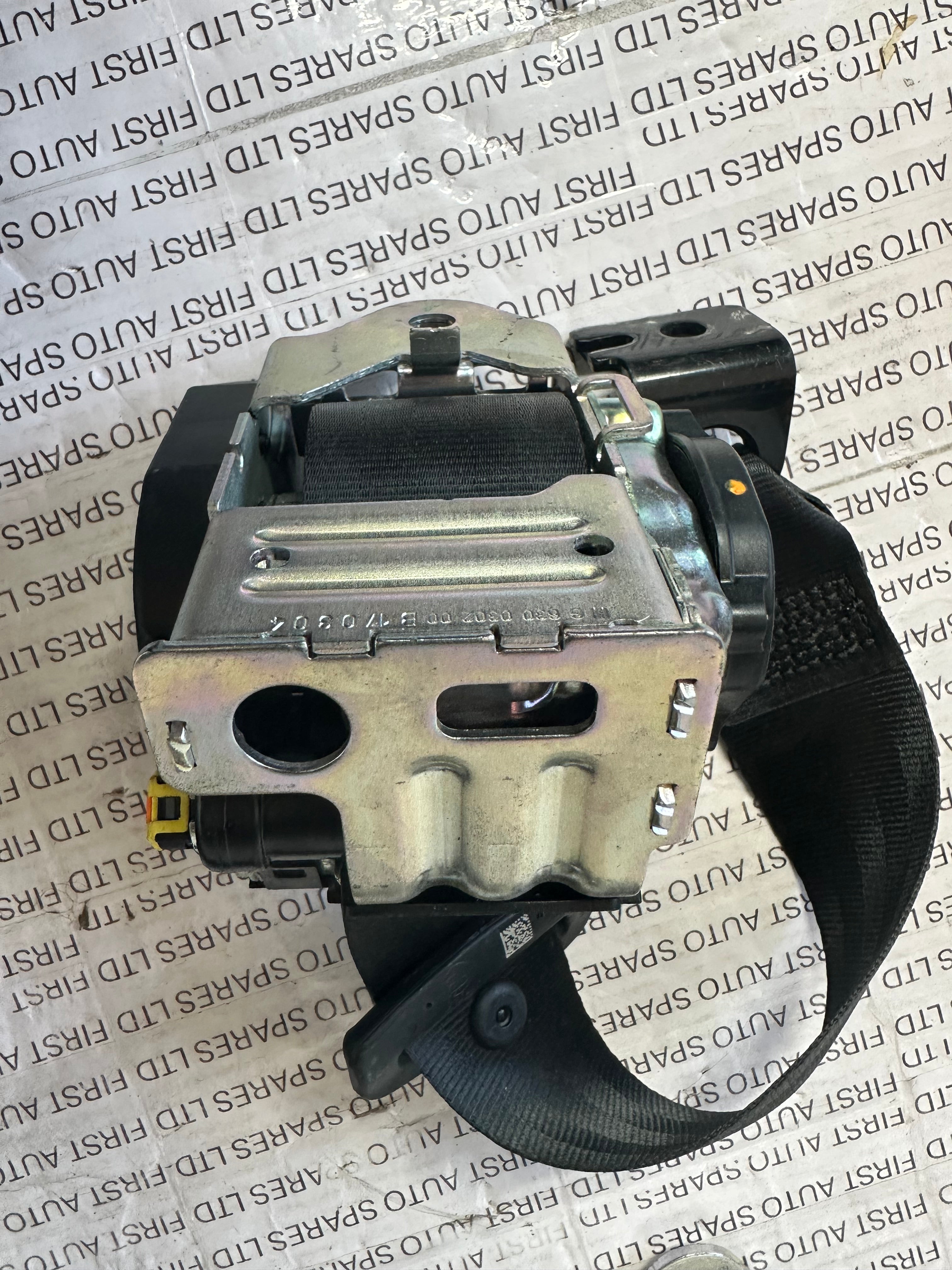 Jaguar F-Pace 2016-2020 Rear Seat Belt (631752900C)