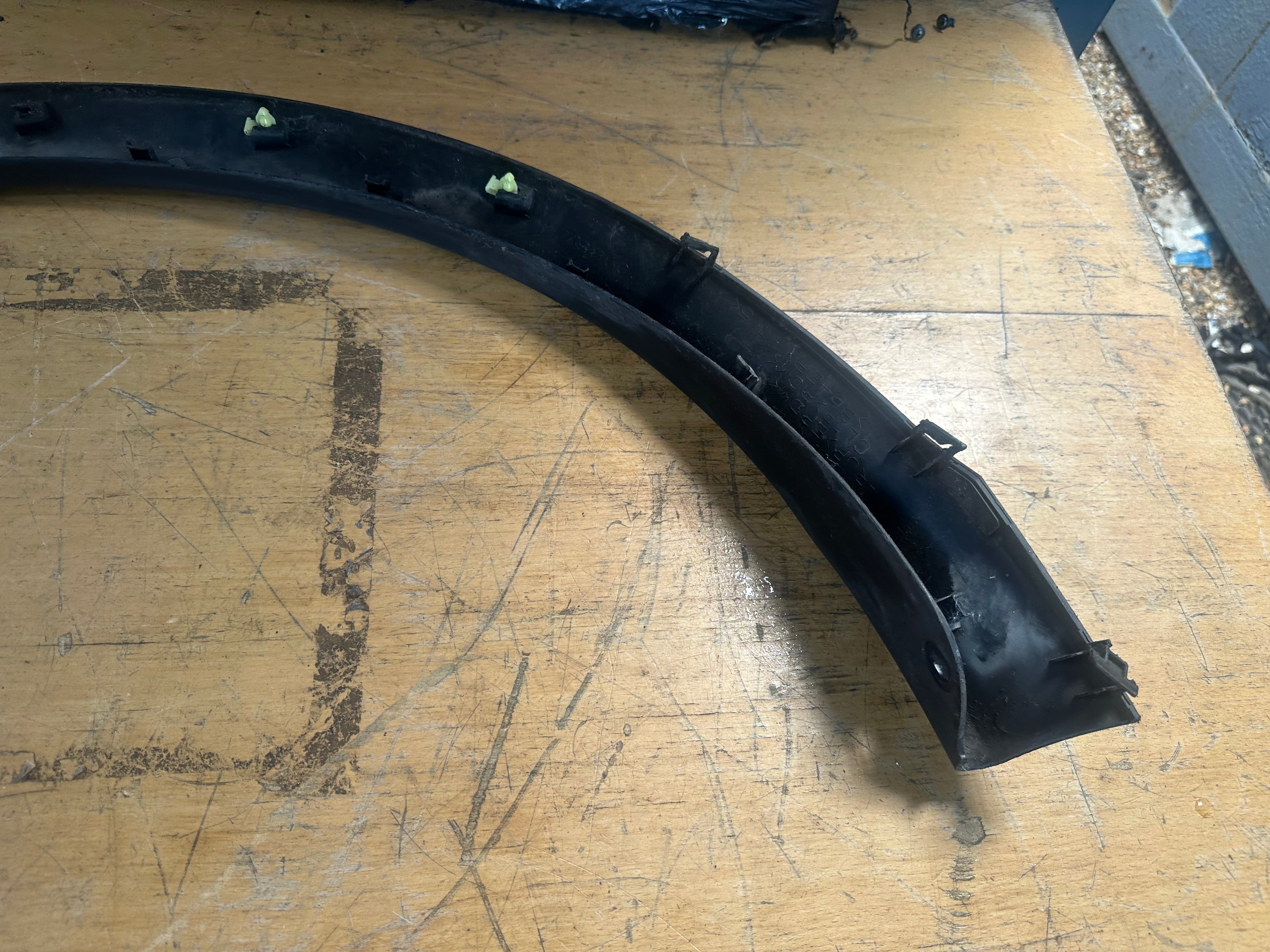 Nissan Juke 2022 O/S/R Right Driver’s Rear Wheel Arch Trim (78860 1KA6A)