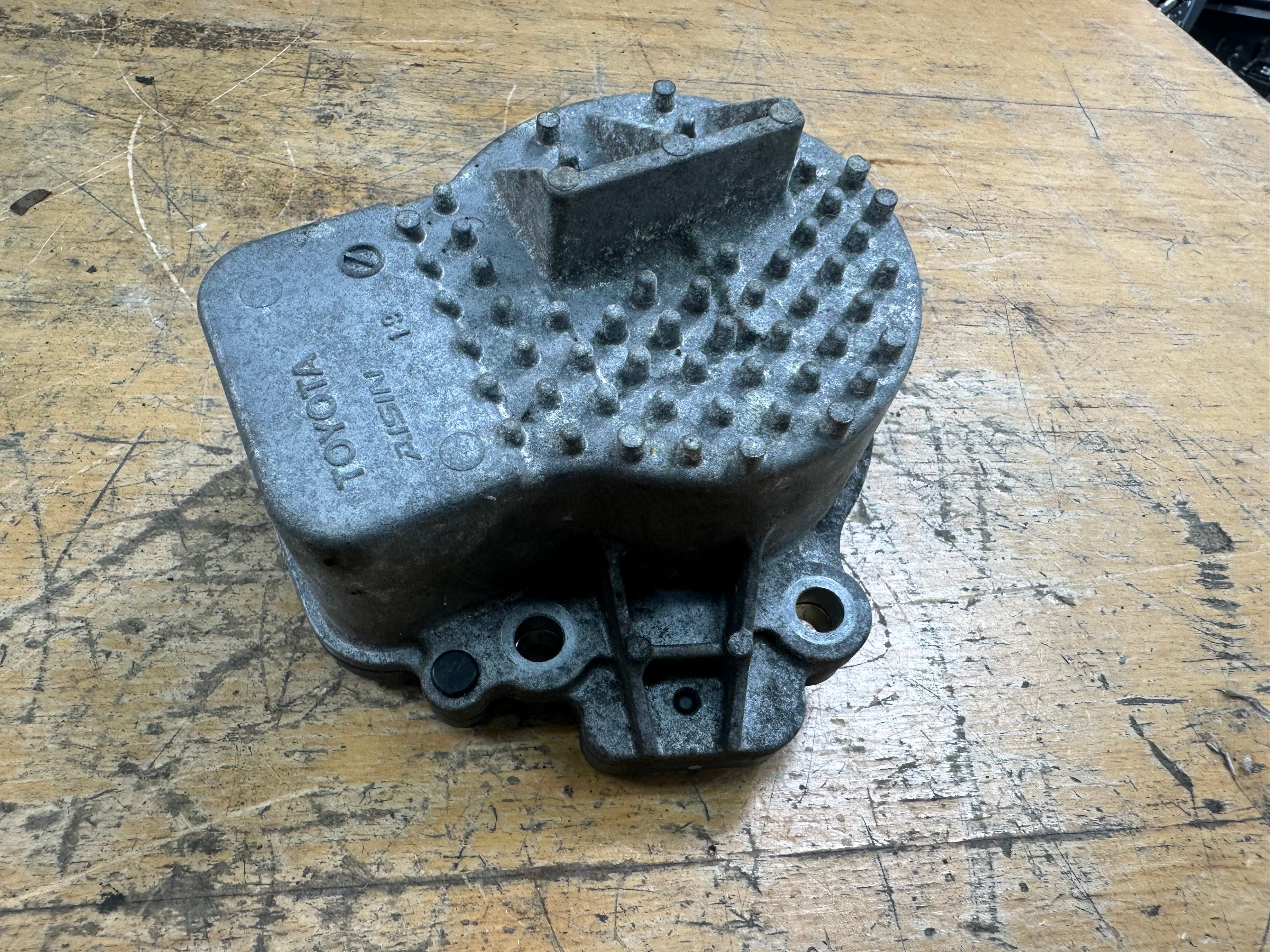 Toyota Prius / Auris 2010-2015 Engine Electric Water Pump (WPT-190 41500E) (161A0-29015)