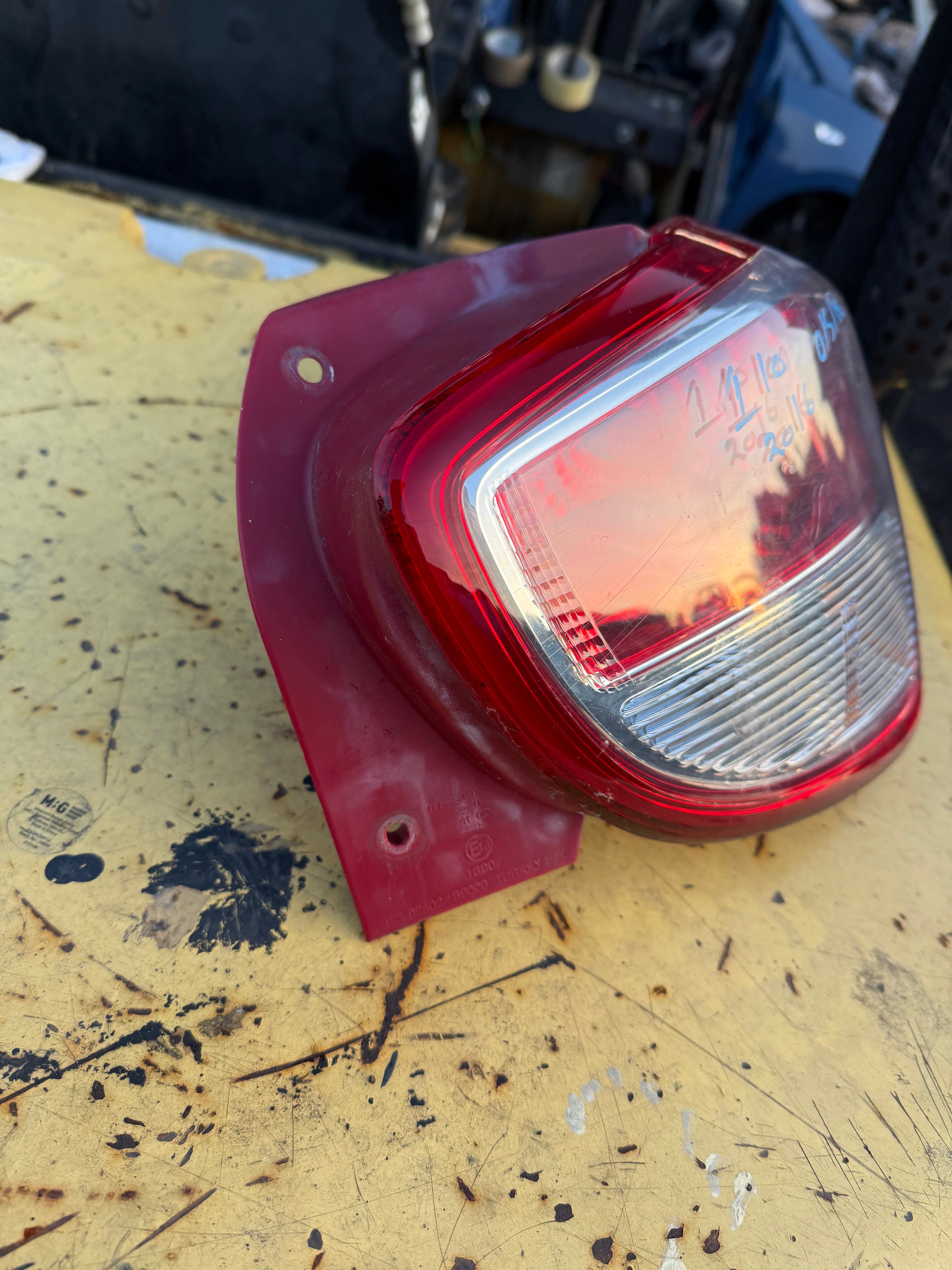 Hyundai i10 2016 Right Rear Tail Light (92402-B9000) (02059099900010)