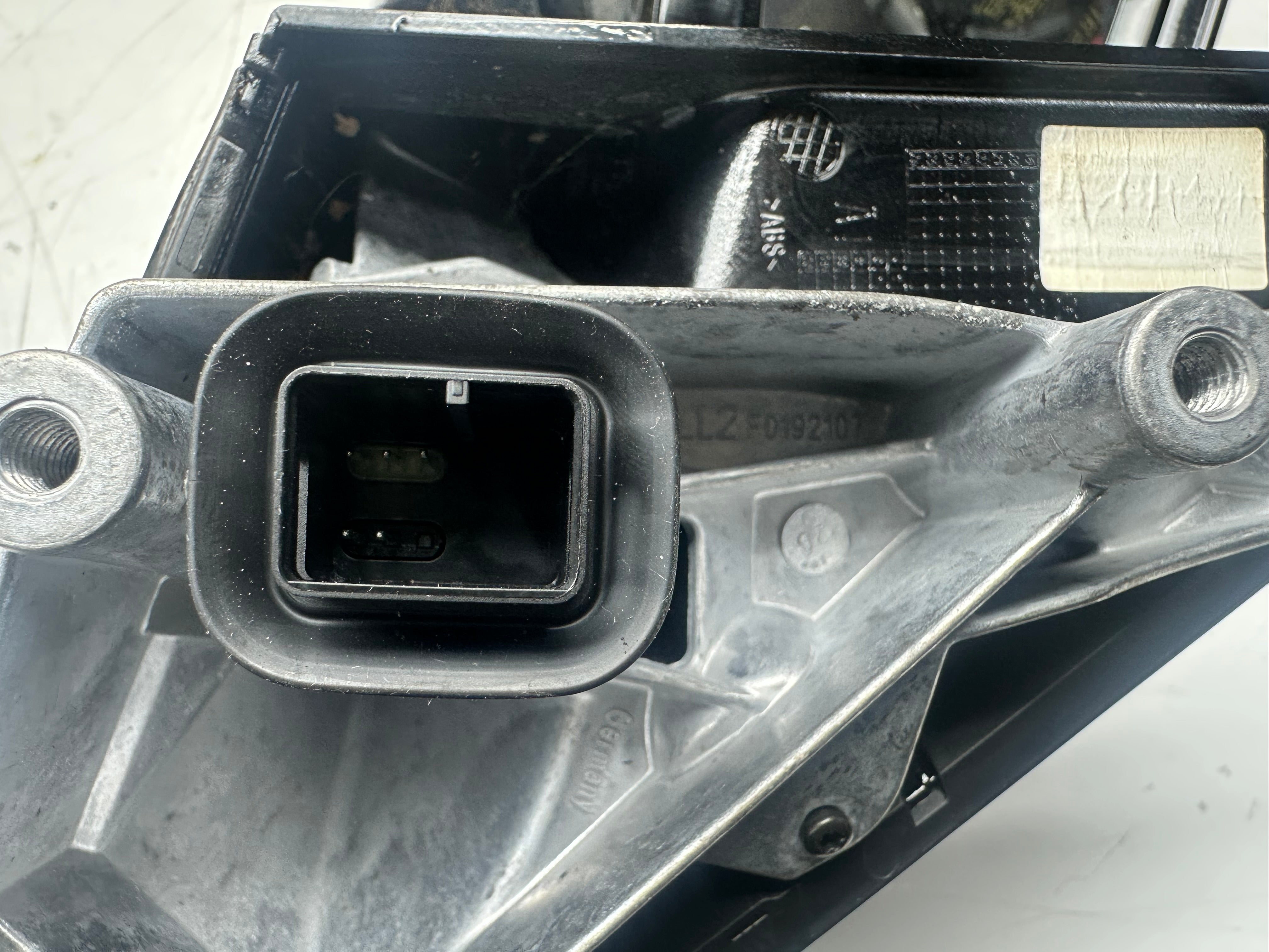 BMW 1 Series F40 Left Wing Mirror 2021 Power Folding 5-Pin (041564) (A046412) (E1041564)