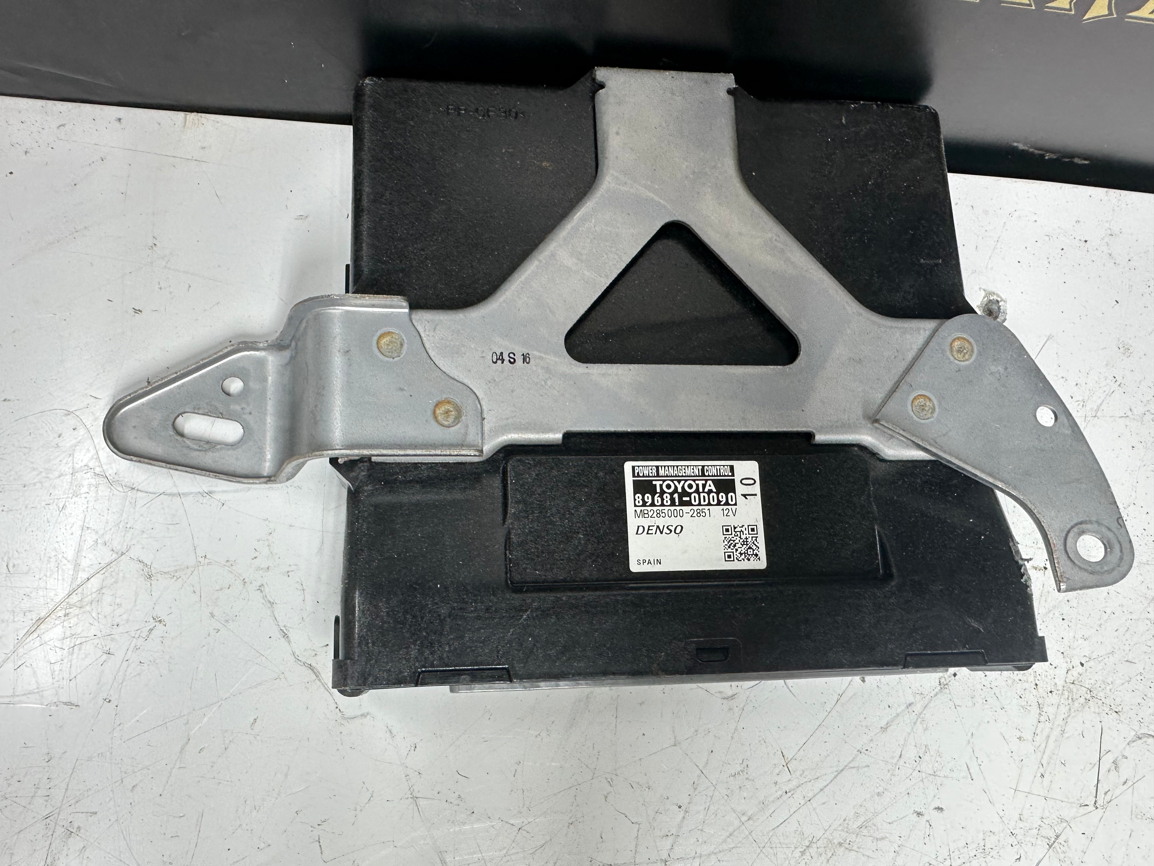Toyota Yaris Hybrid Module (89681-OD090) (MB285000-2851)