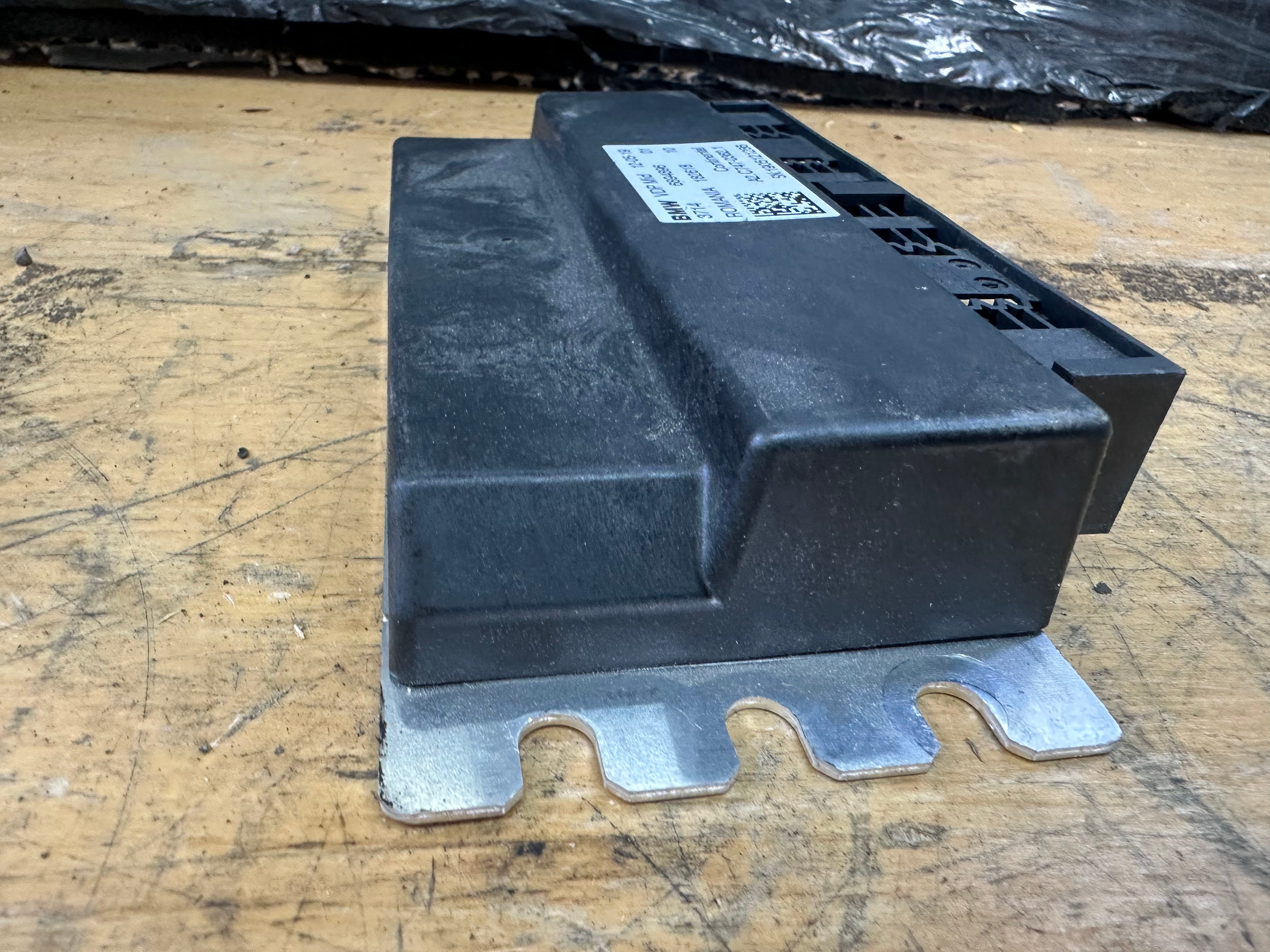 BMW X5 Series G05 2019 Adaptive Suspension VDP ECU Control Module (6894896)