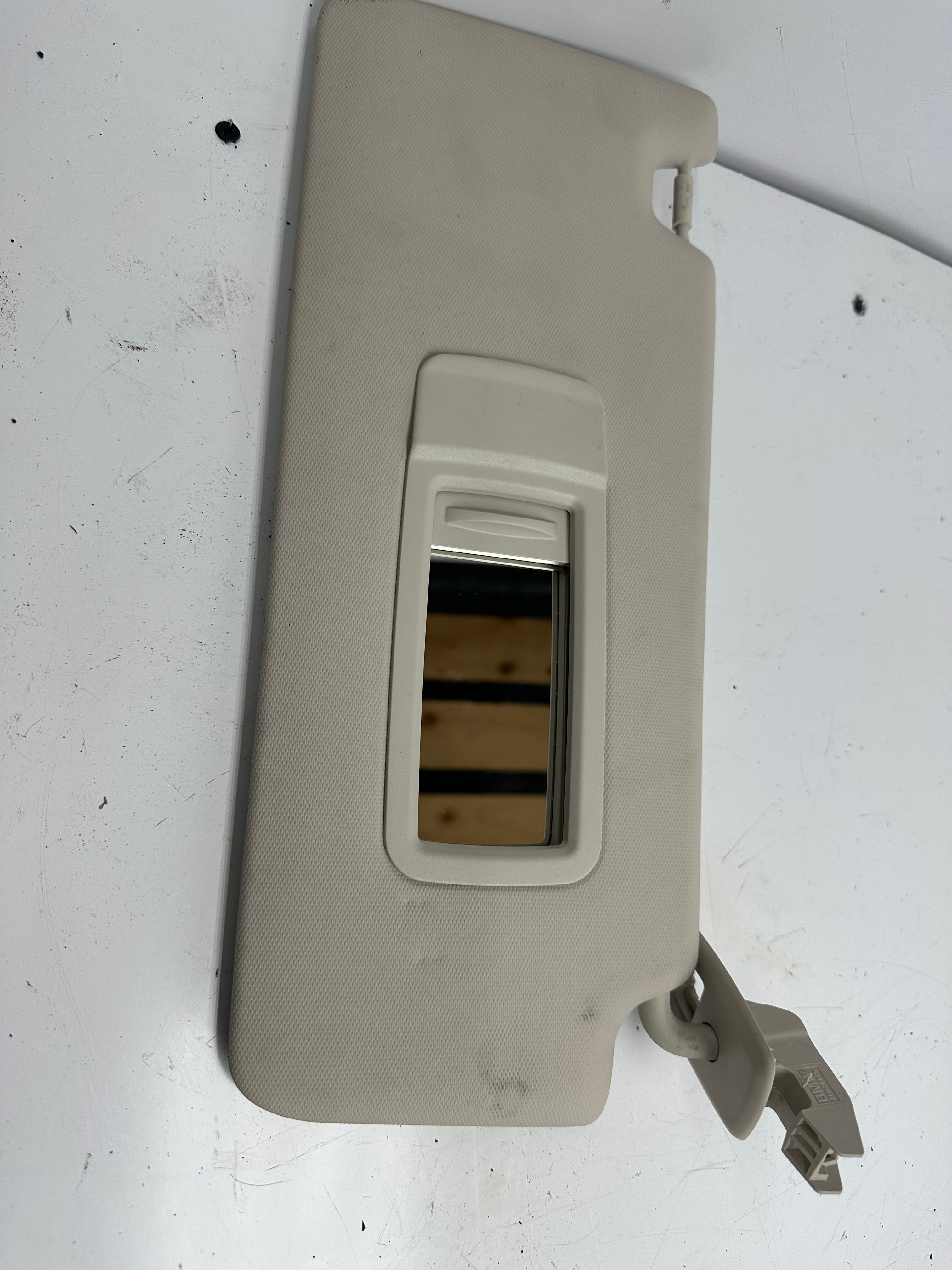 BMW 3 Series G20 330 Right Sun Visor (7481636-10) (07F110431B)