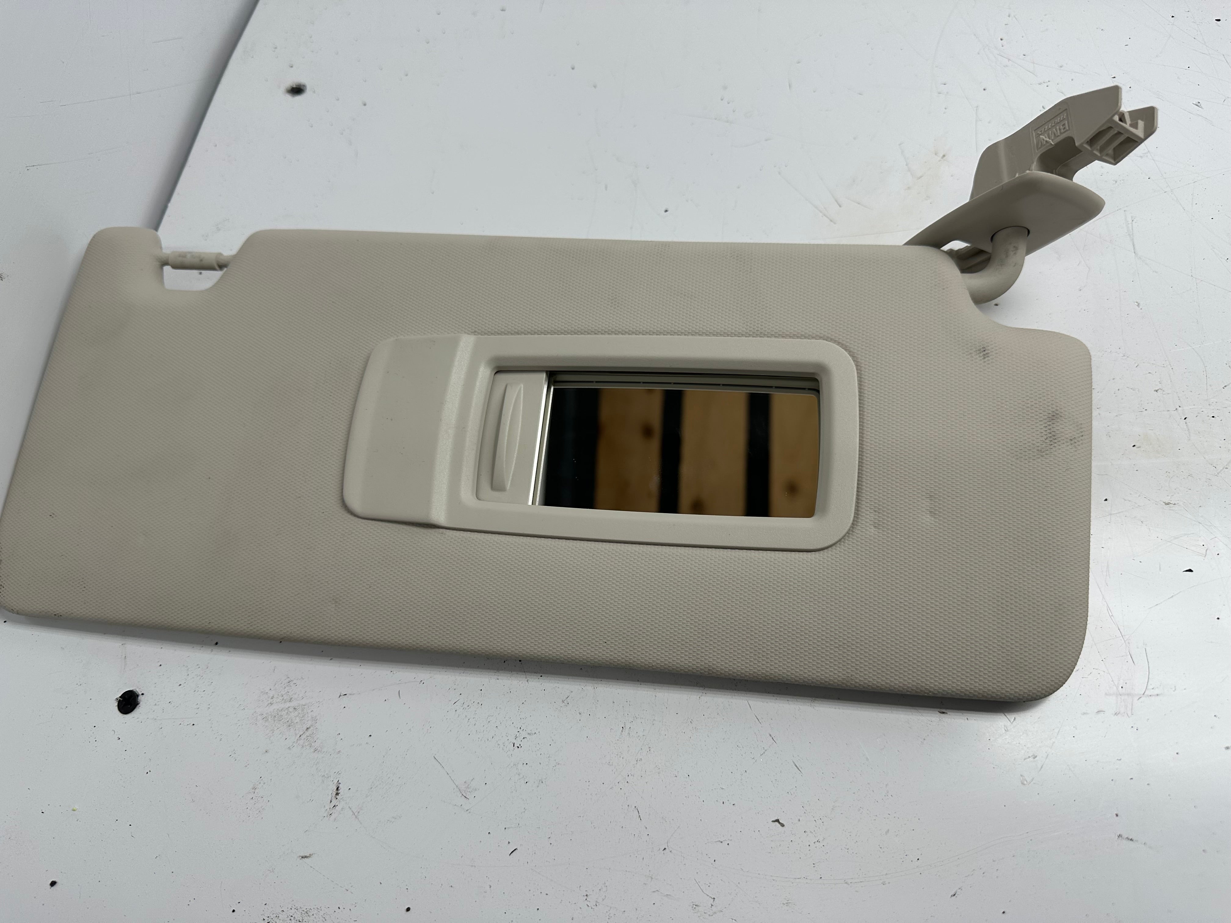 BMW 3 Series G20 330 Right Sun Visor (7481636-10) (07F110431B)