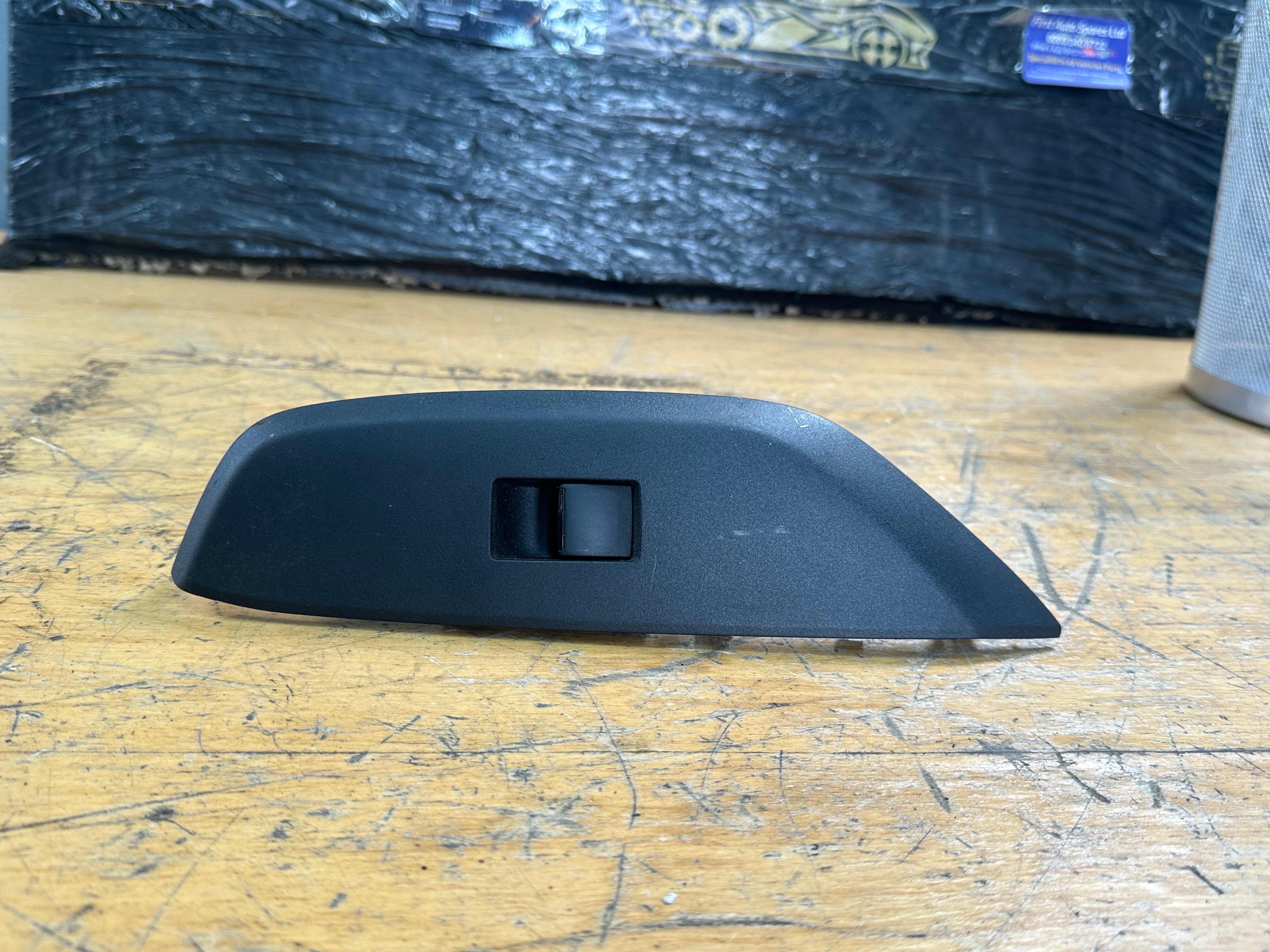 Toyota Yaris 2022 Left Passenger Window Control Switch (74232-K0040)