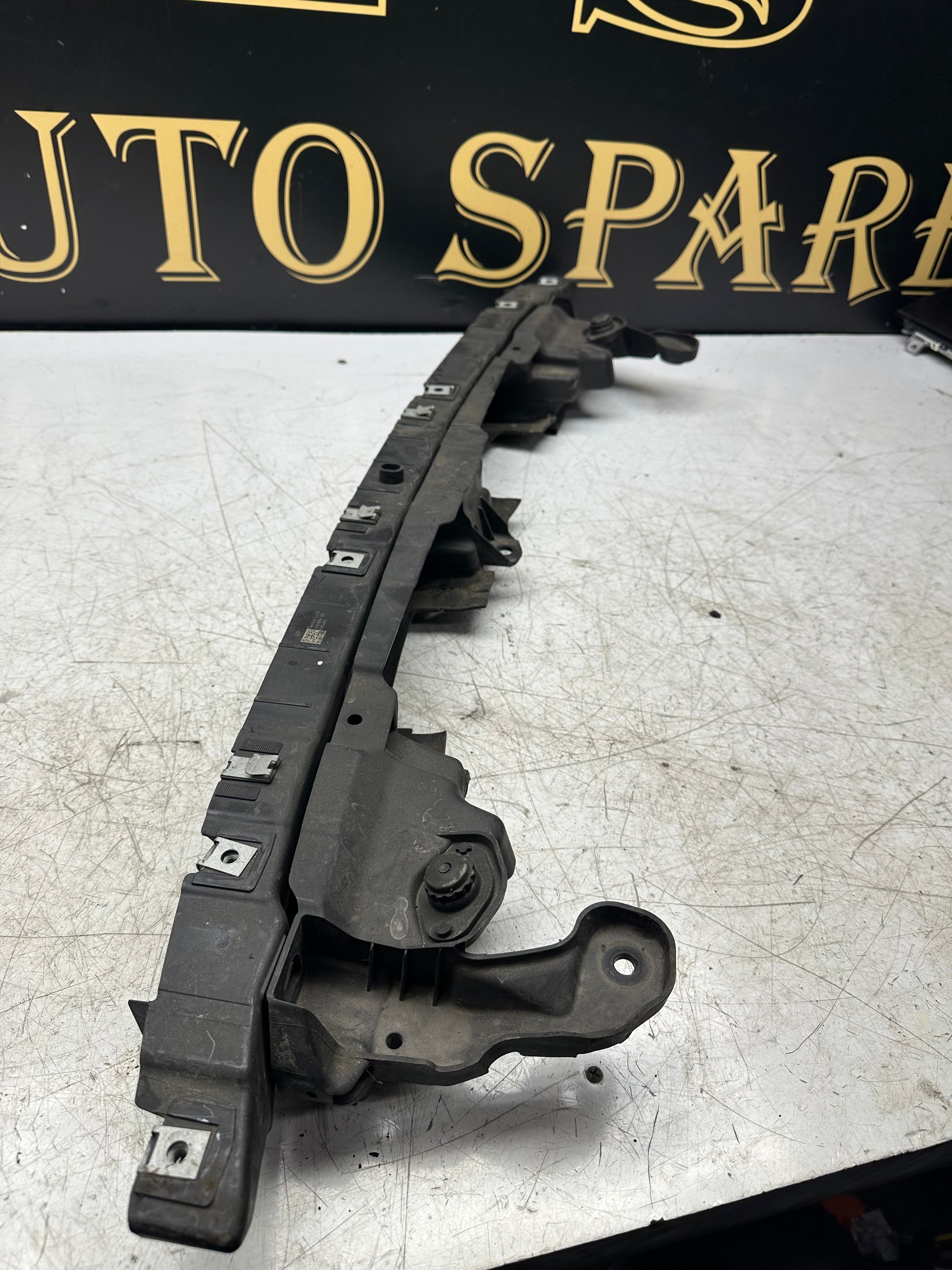 BMW 1 Series F40 Air Duct Cover Upper – 7457057 (2019–2024)