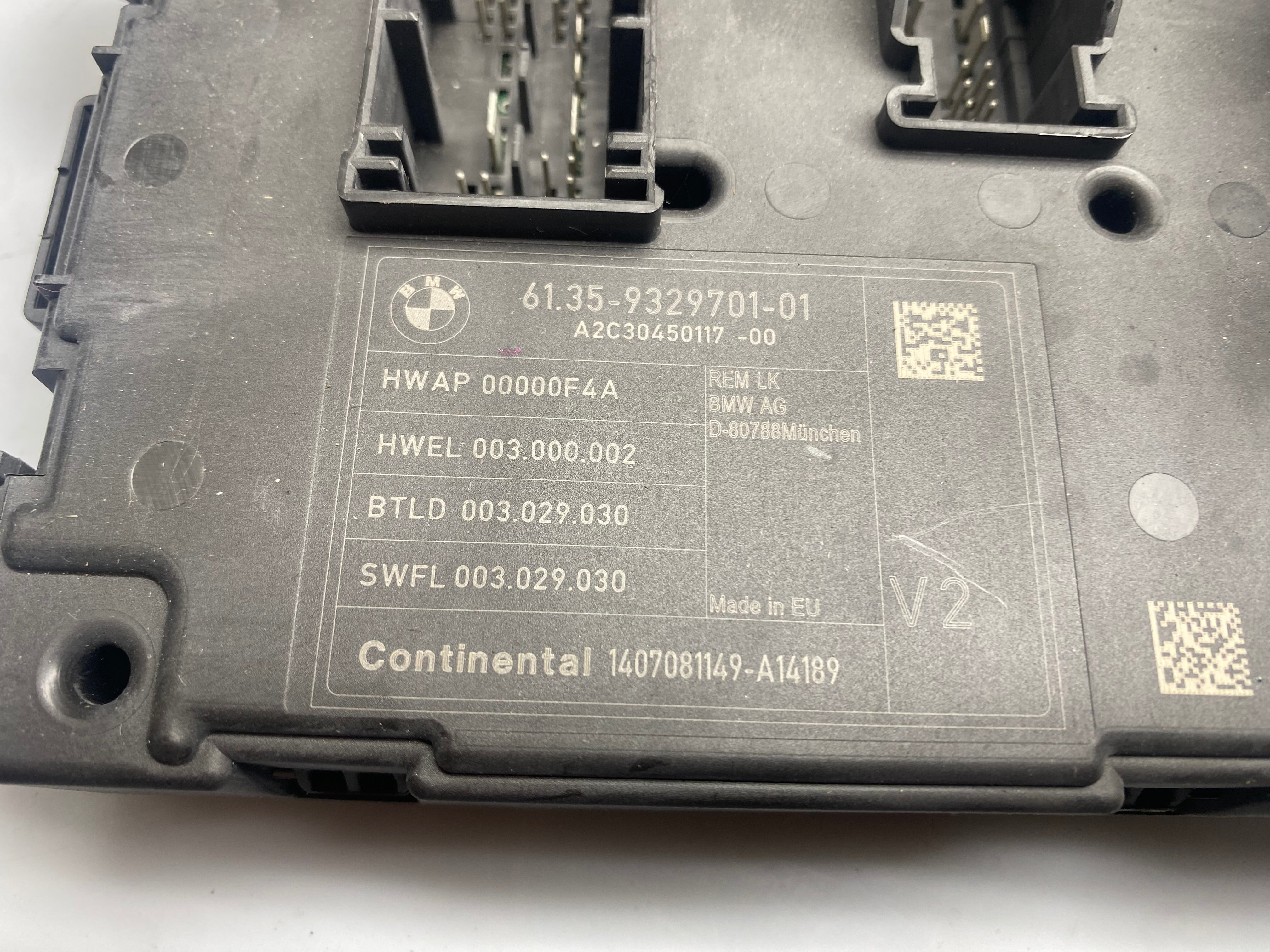 BMW 3 Series Rear Power Distribution Fuse Box (9329701-01) – 2012–2019