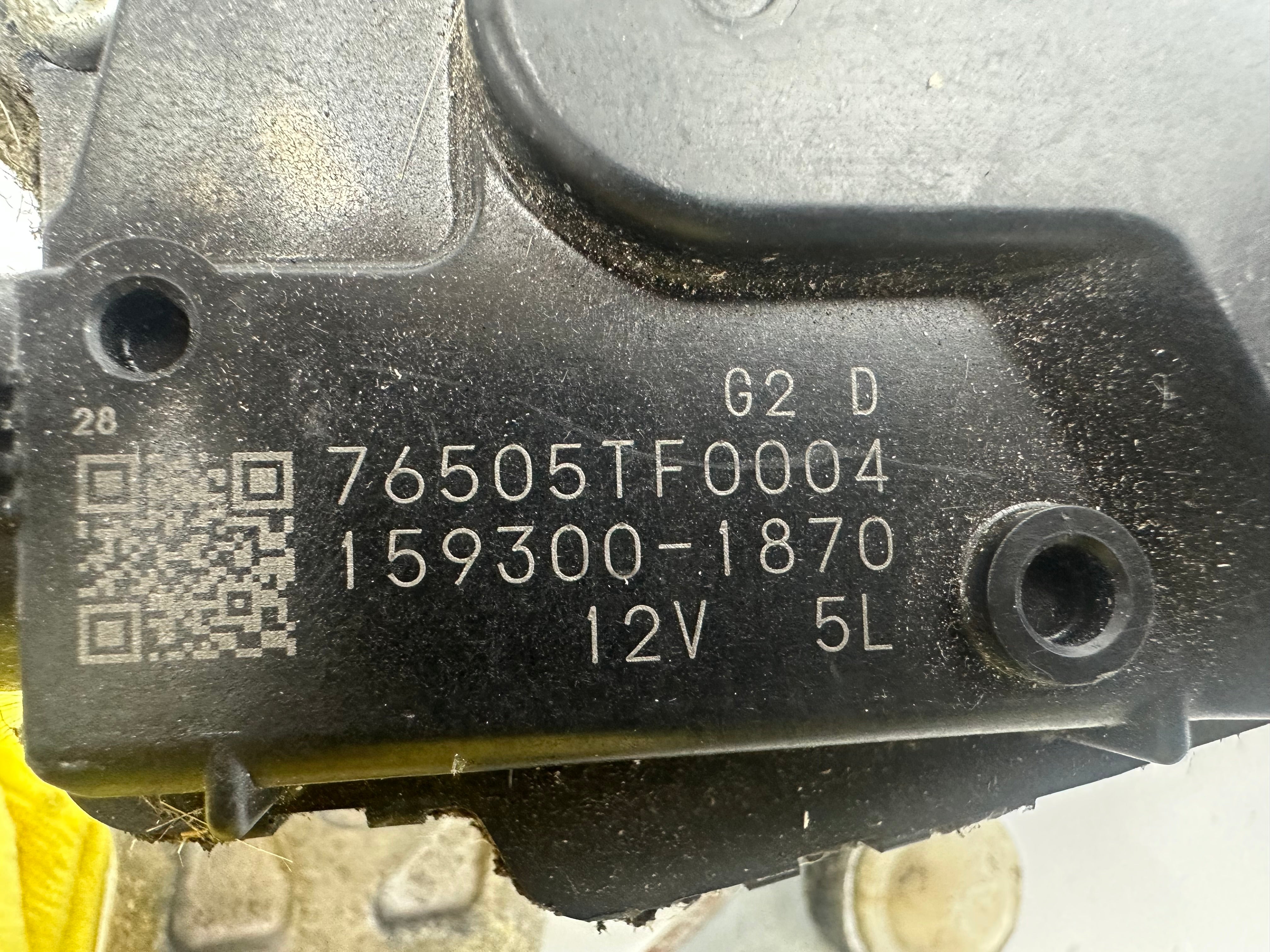 Honda Jazz 2009 Front Wiper Motor & Linkage (76505TF0004) (159300-1870)