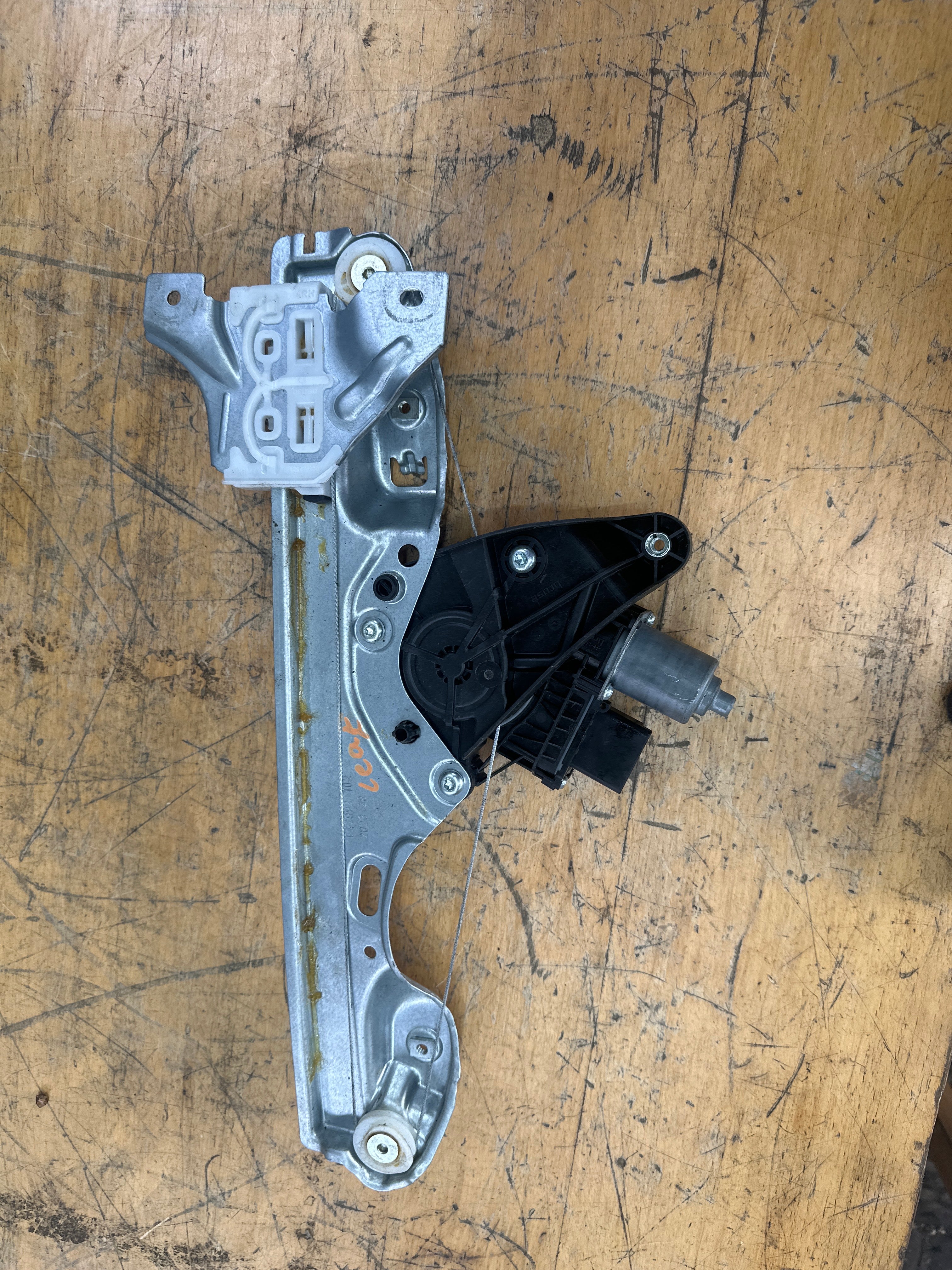 Nissan Qashqai J12 2024 Rear Right O/S/R Window Regulator (82700 6UA1B)