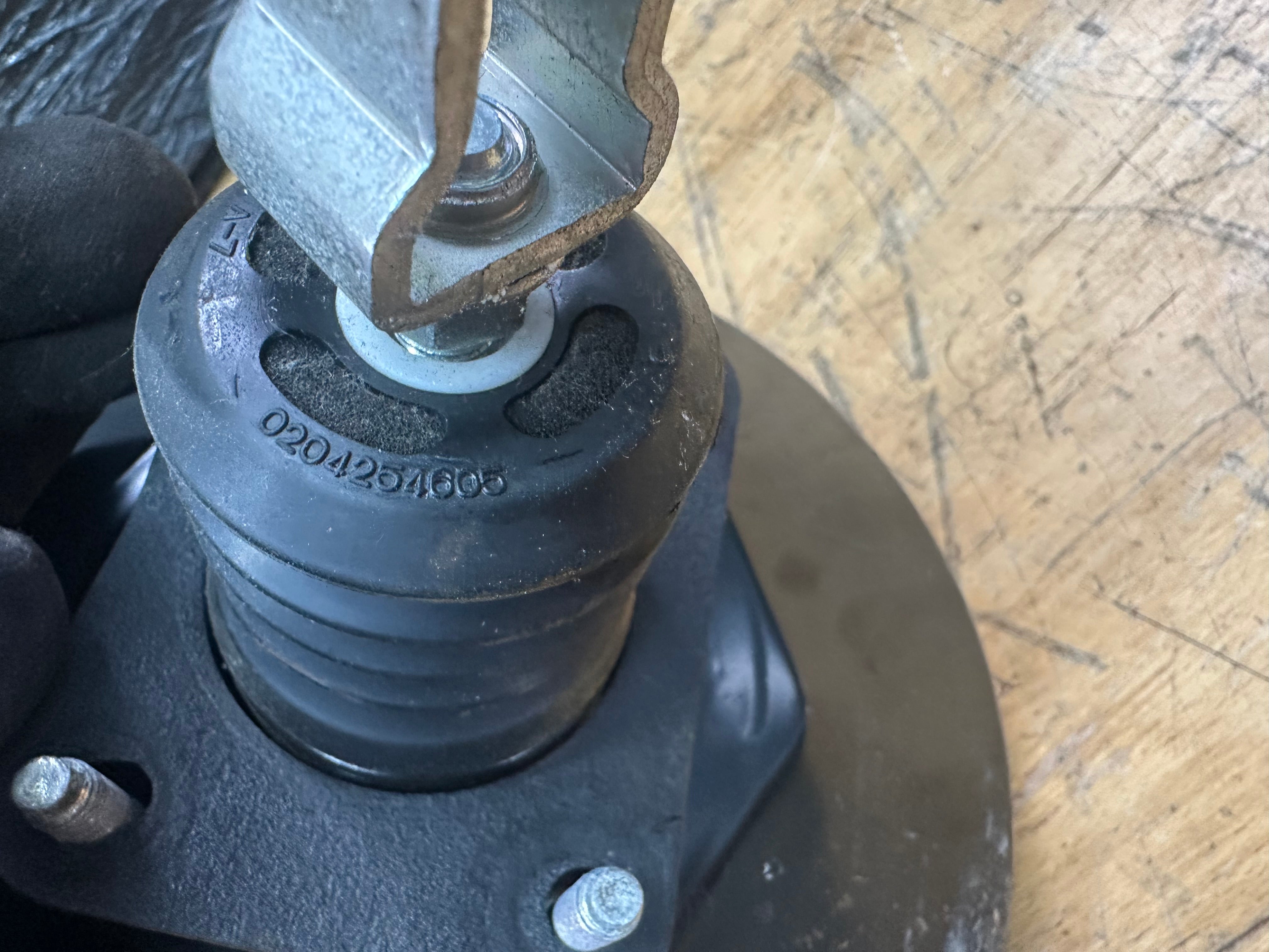 Toyota Aygo 2012 Brake Servo & Master Cylinder (47200-0H060)