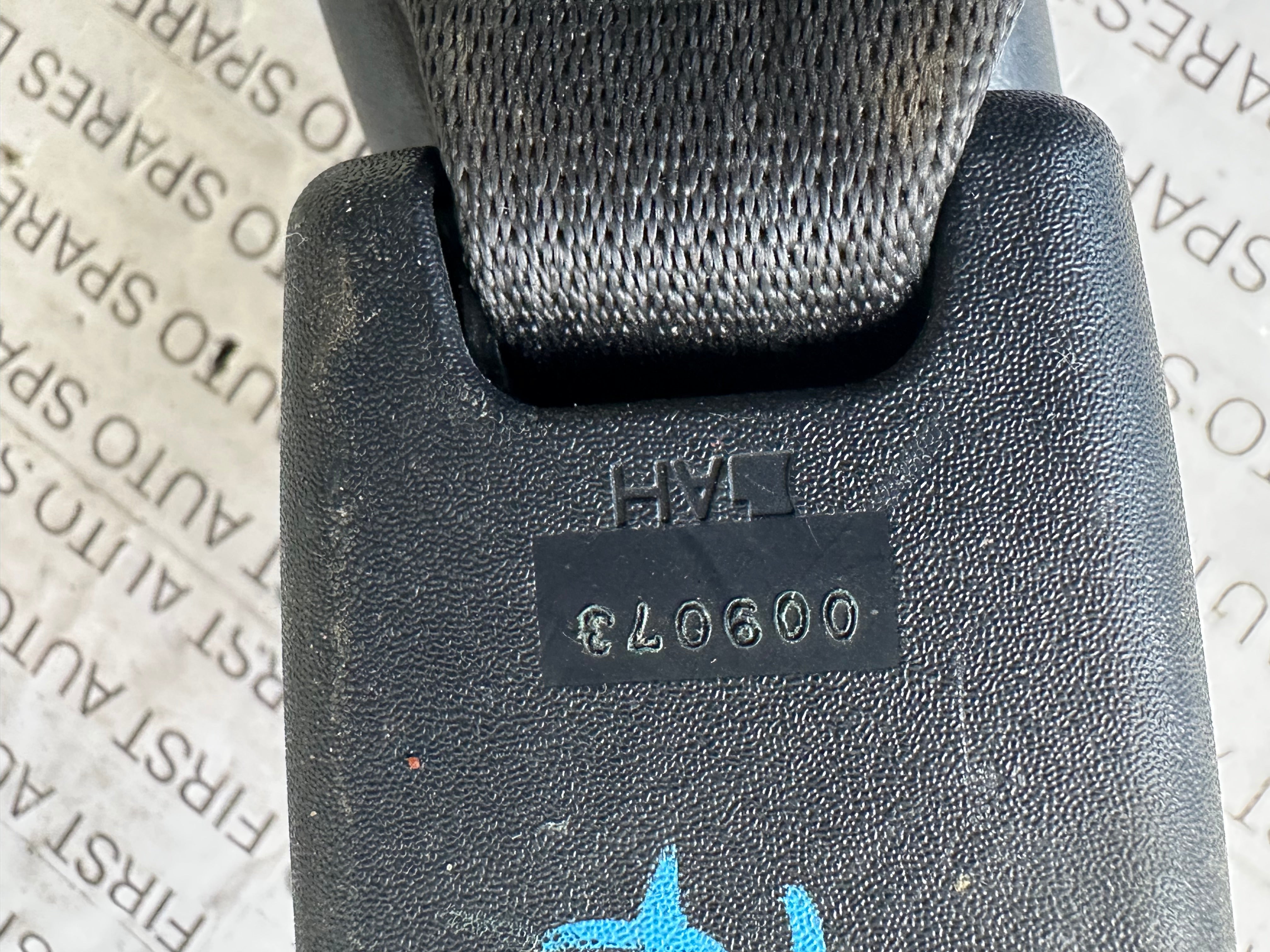 Toyota Auris 2014 Centre Seat Belt Buckle