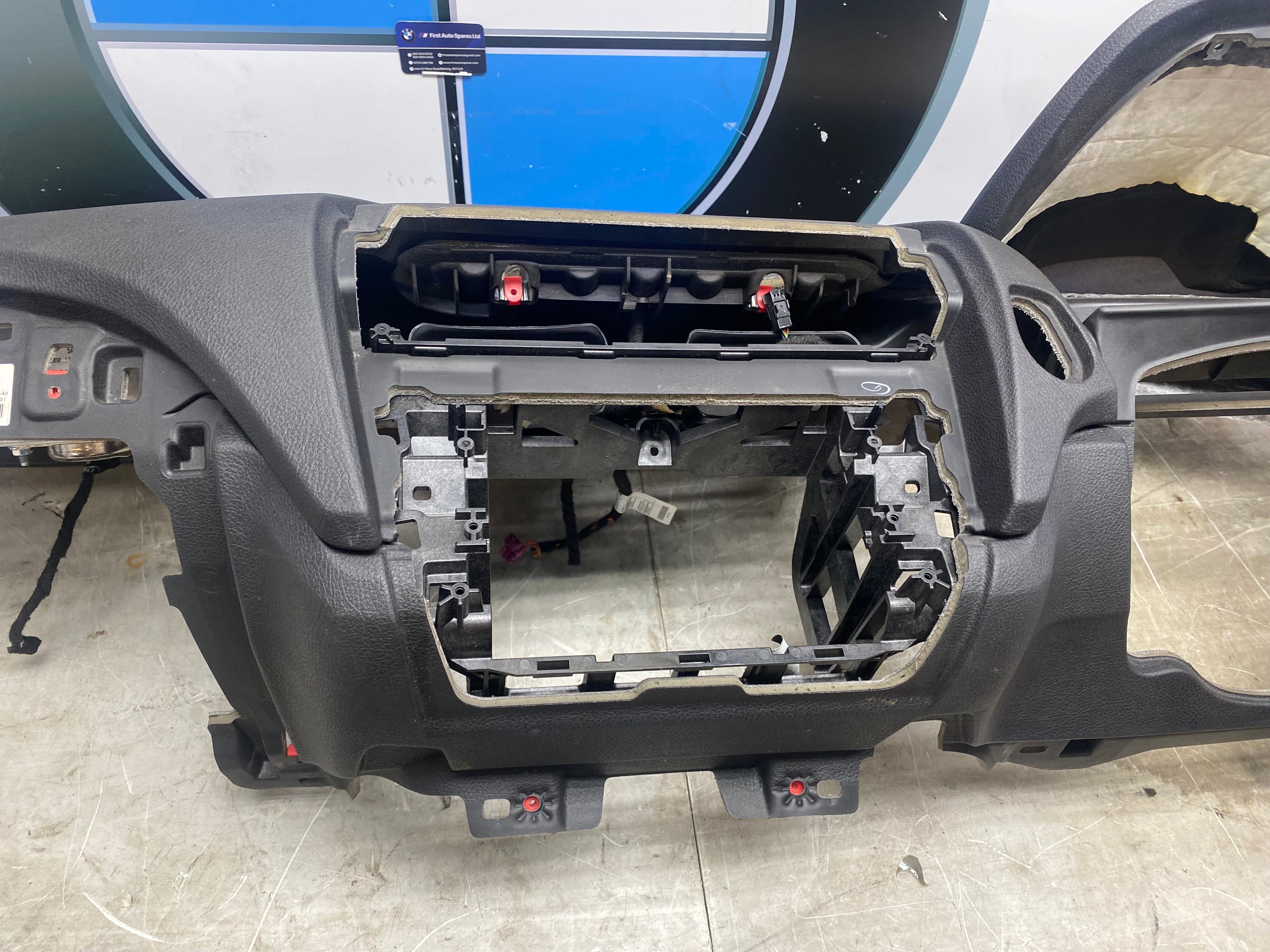 BMW 1 Series F20 / 2 Series F22 Complete Dashboard with Airbags – 2011–2019
