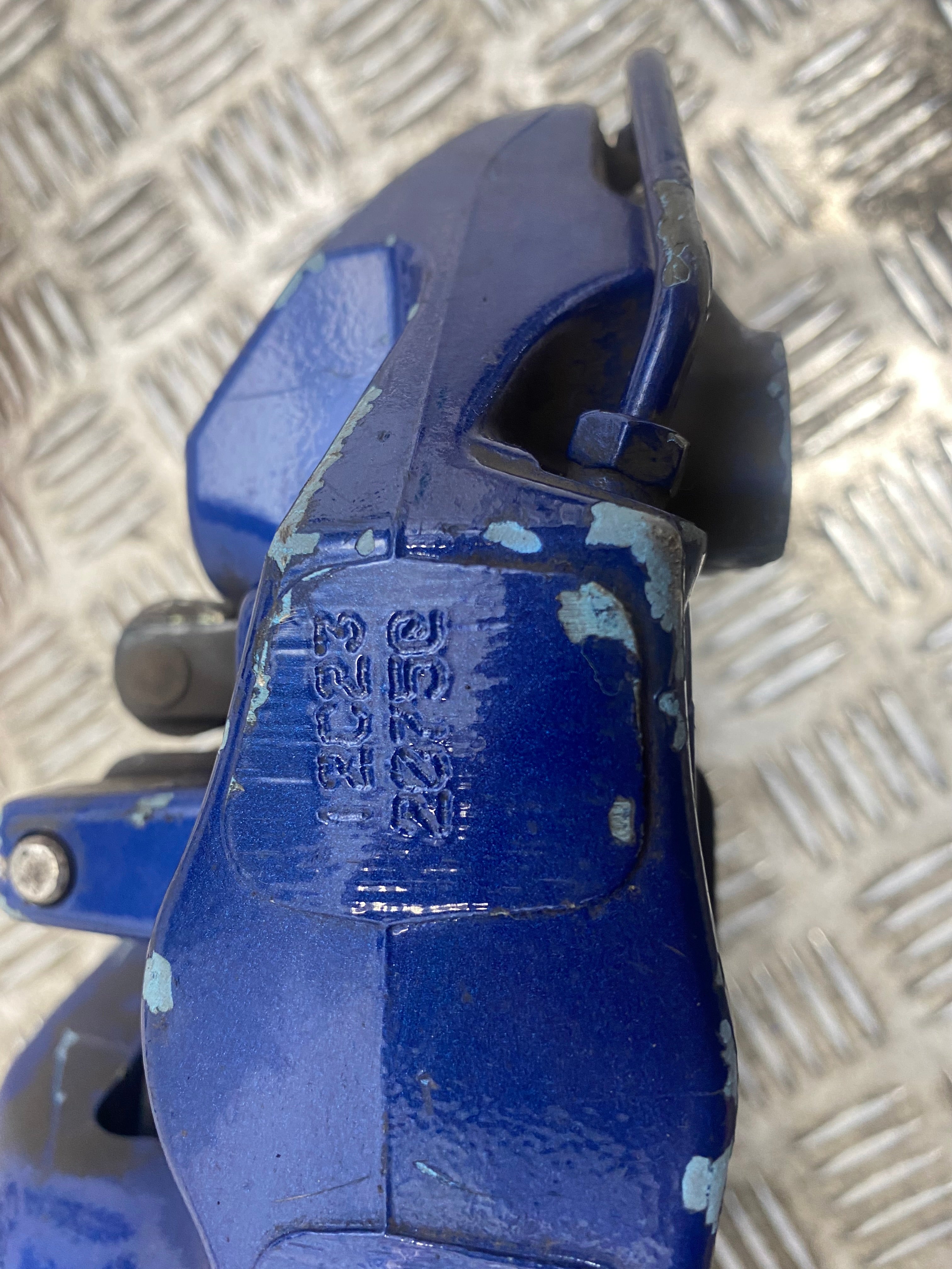 BMW Blue Brembo Front Left Side Brake Calipers – M5 / M6 – 30/34/36
