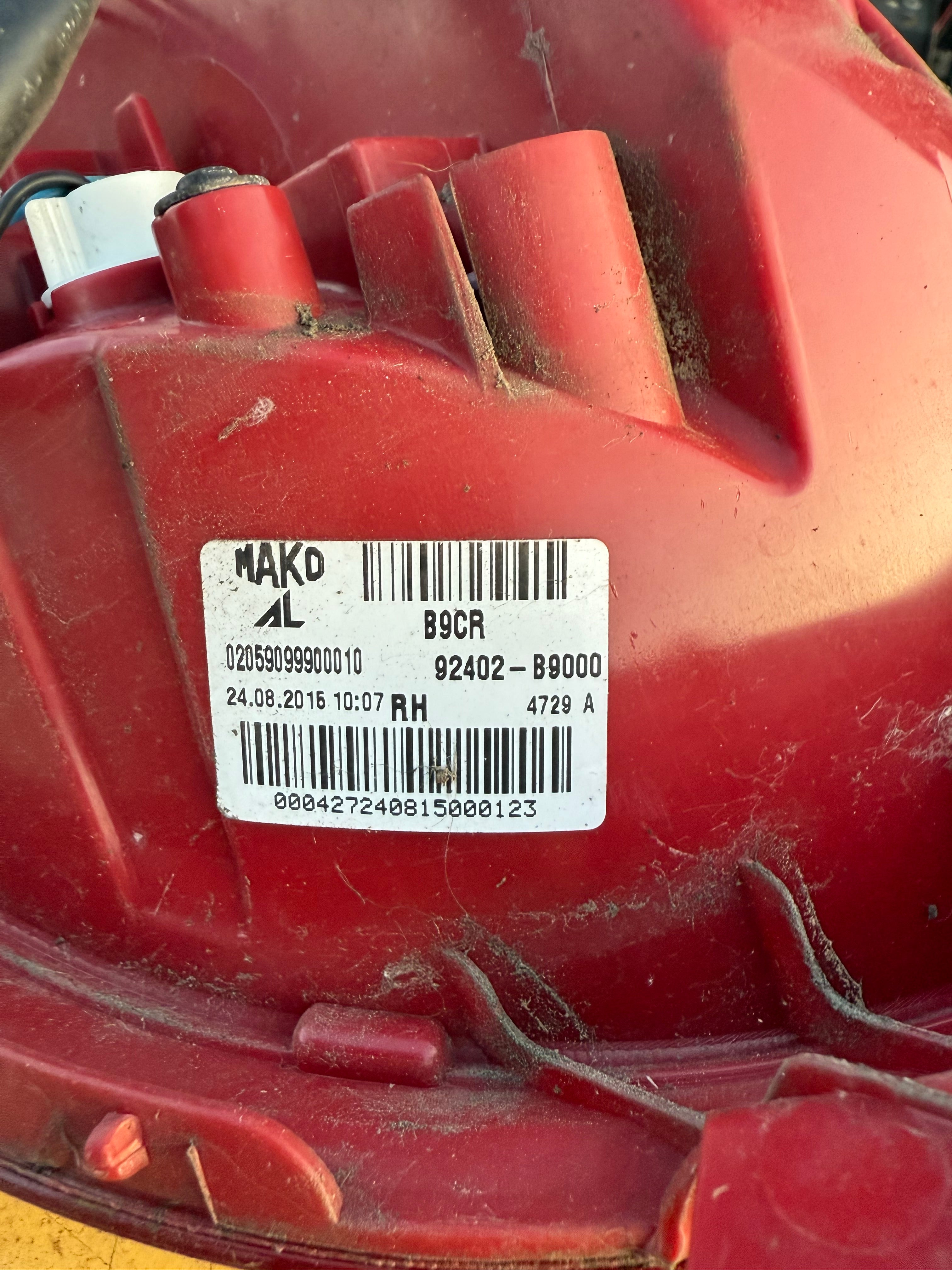 Hyundai i10 2016 Right Rear Tail Light (92402-B9000) (02059099900010)