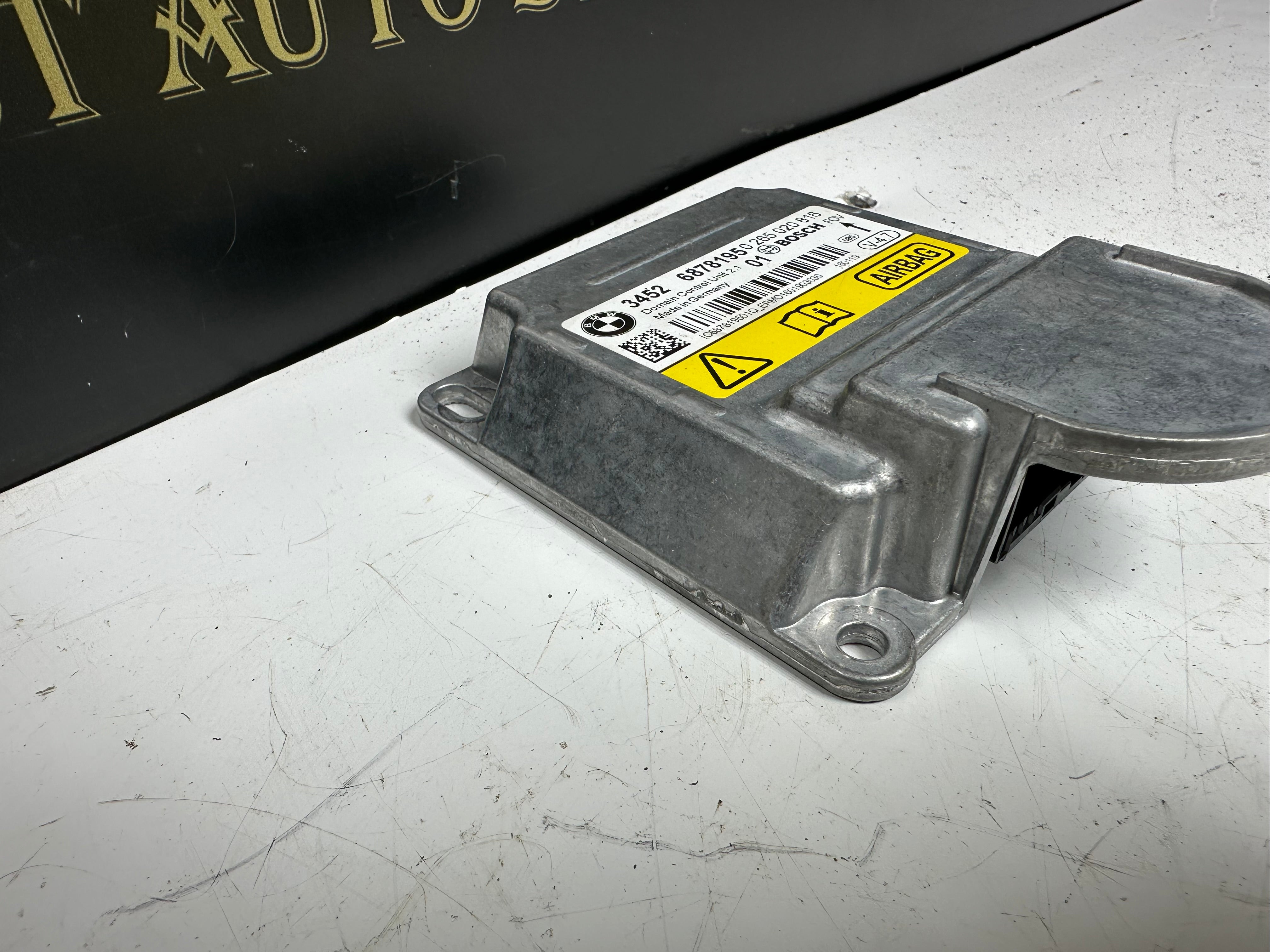 BMW X5 X6 F15 F16 F85 F86 Airbag Control Module (3452 6878195) (026502016)