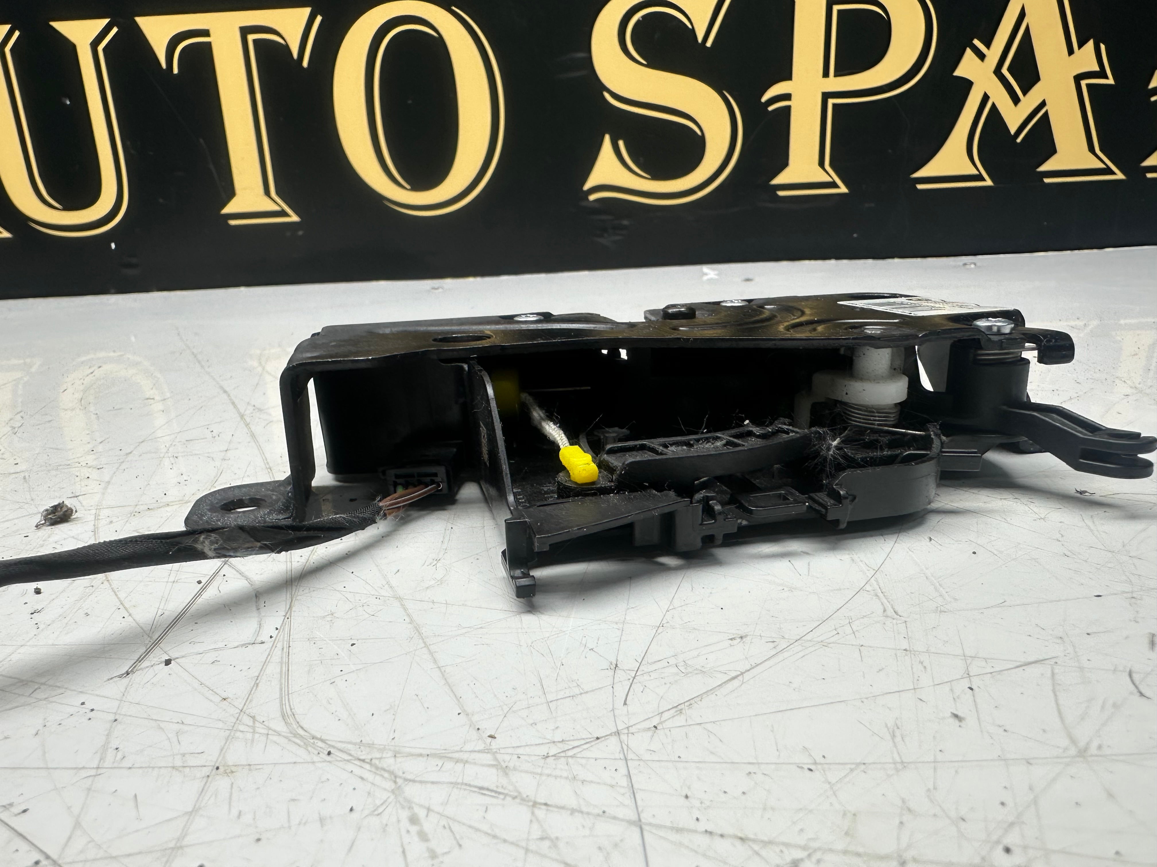 BMW 3 Series Tailgate Boot Lock Latch 2018–2025 G20/G80 (163672-10)