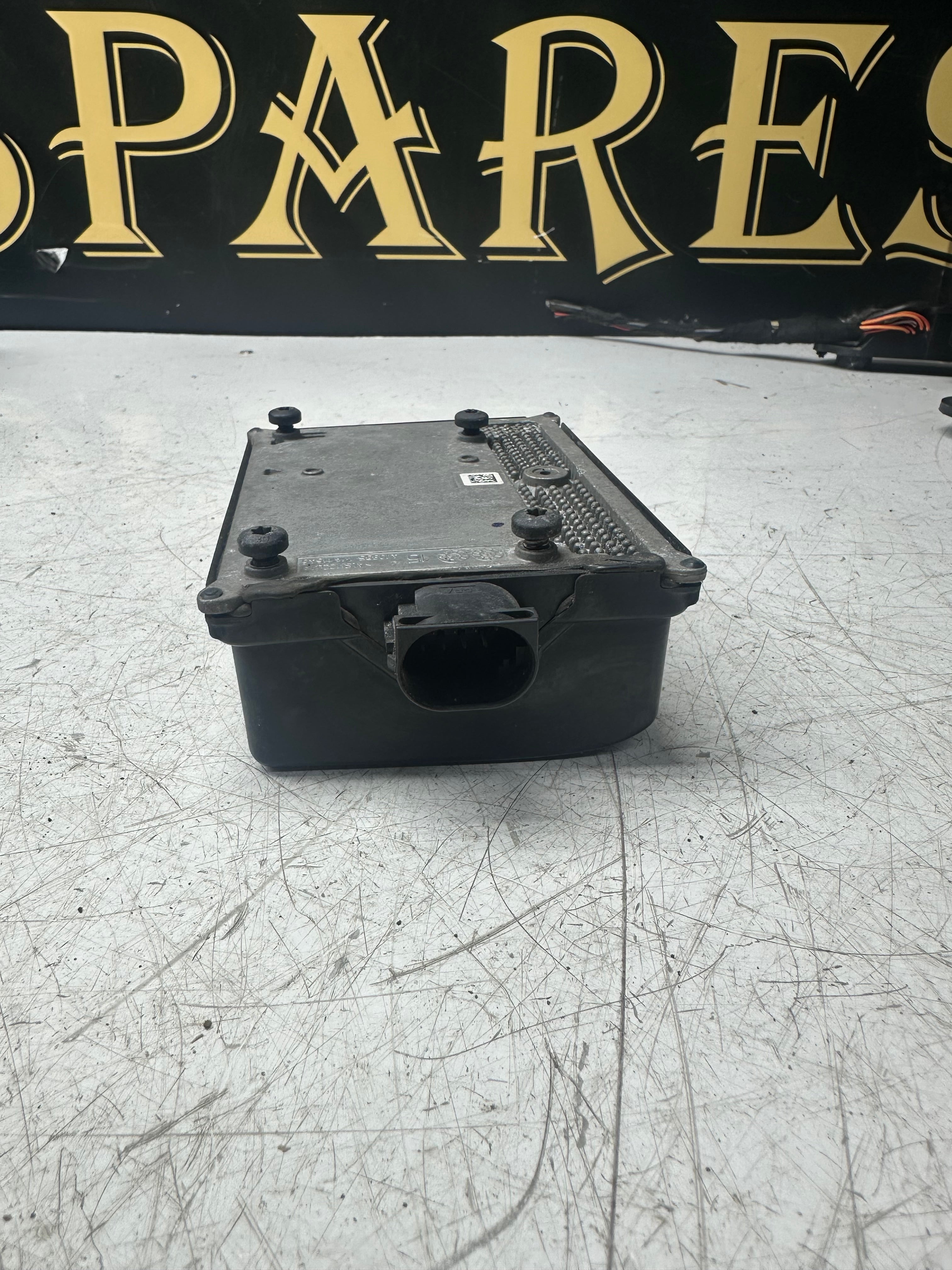 BMW X5 F15 / X6 F16 ACC Radar Sensor FRR-01 6868707 – 2014–2018