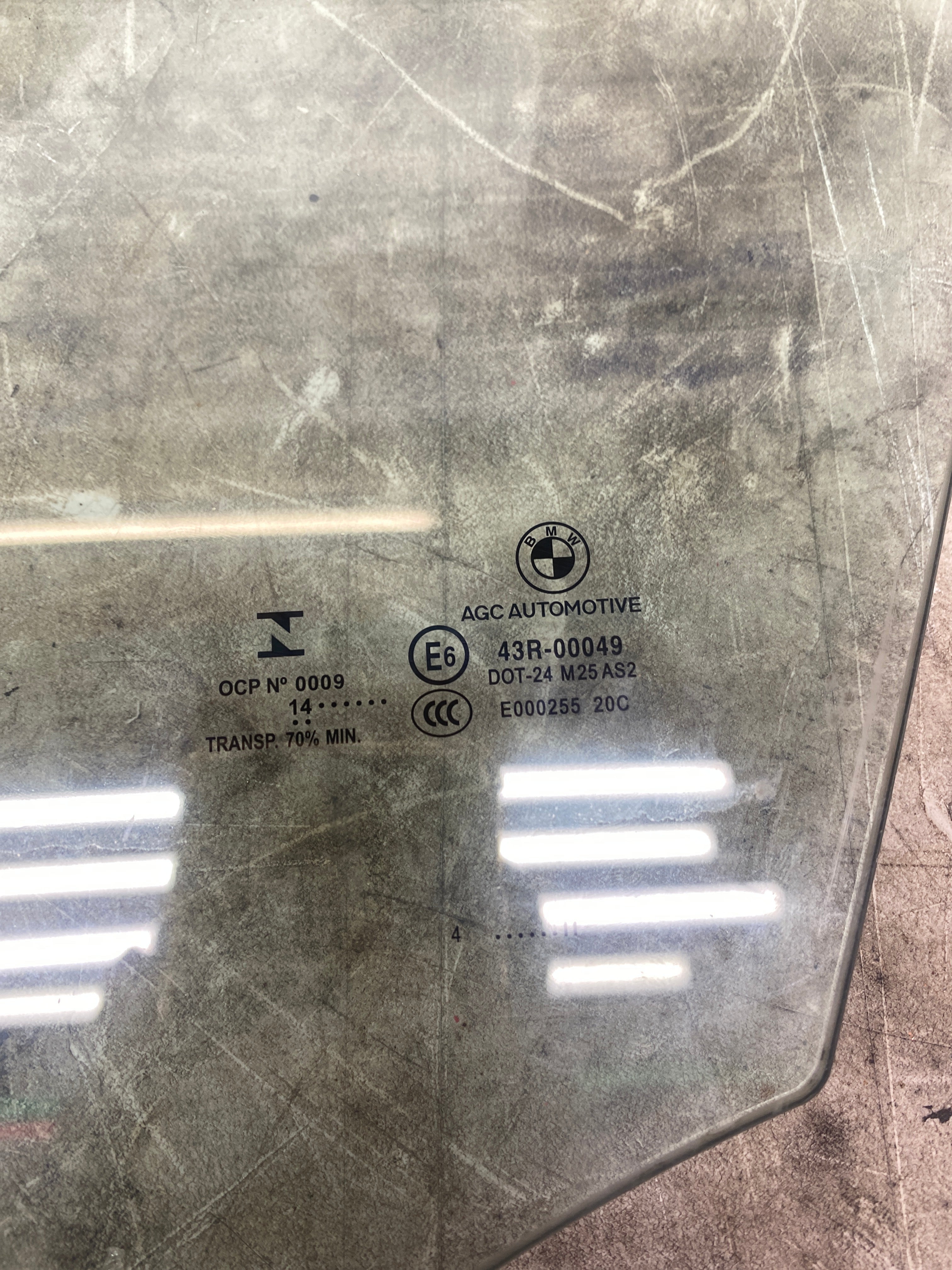 BMW X1 E84 Front Passenger Side Window Glass 2009–2015