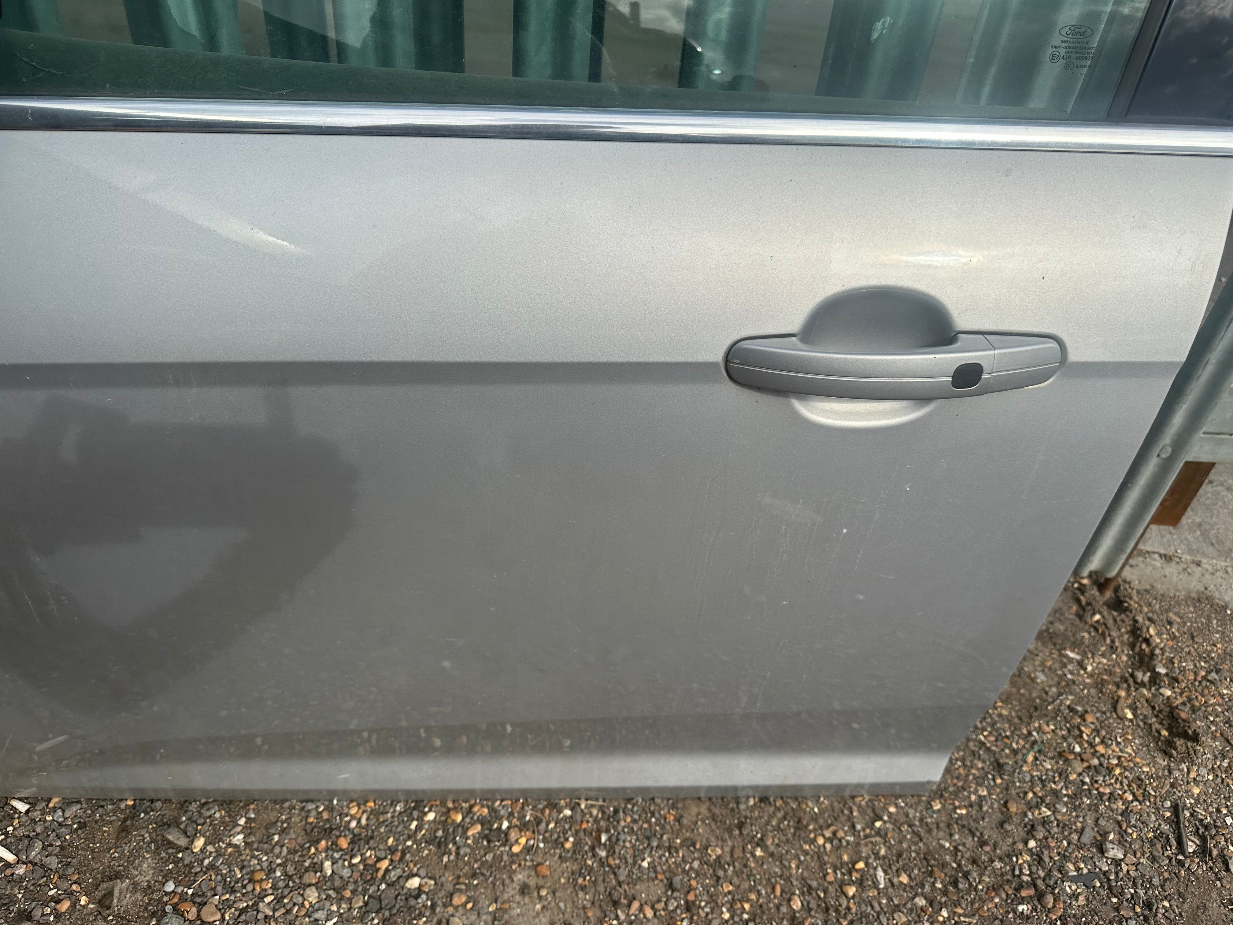 Ford Focus Titanium 2012–2018 Left Front Passenger Door (N/S/F)