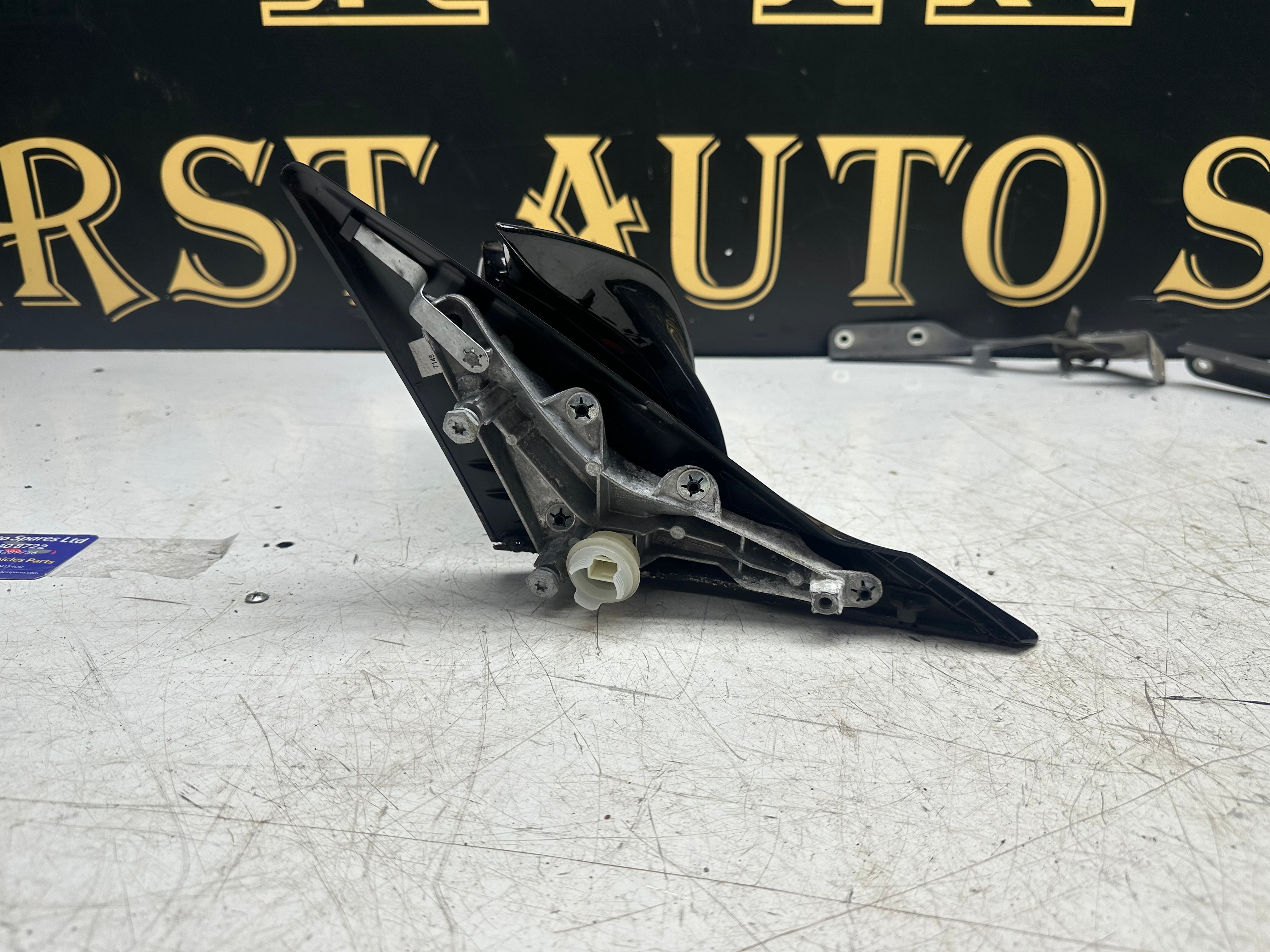 BMW 1 Series F20 M Sport N/S Left Wing Mirror 6 Pin Plug (2020.2003)