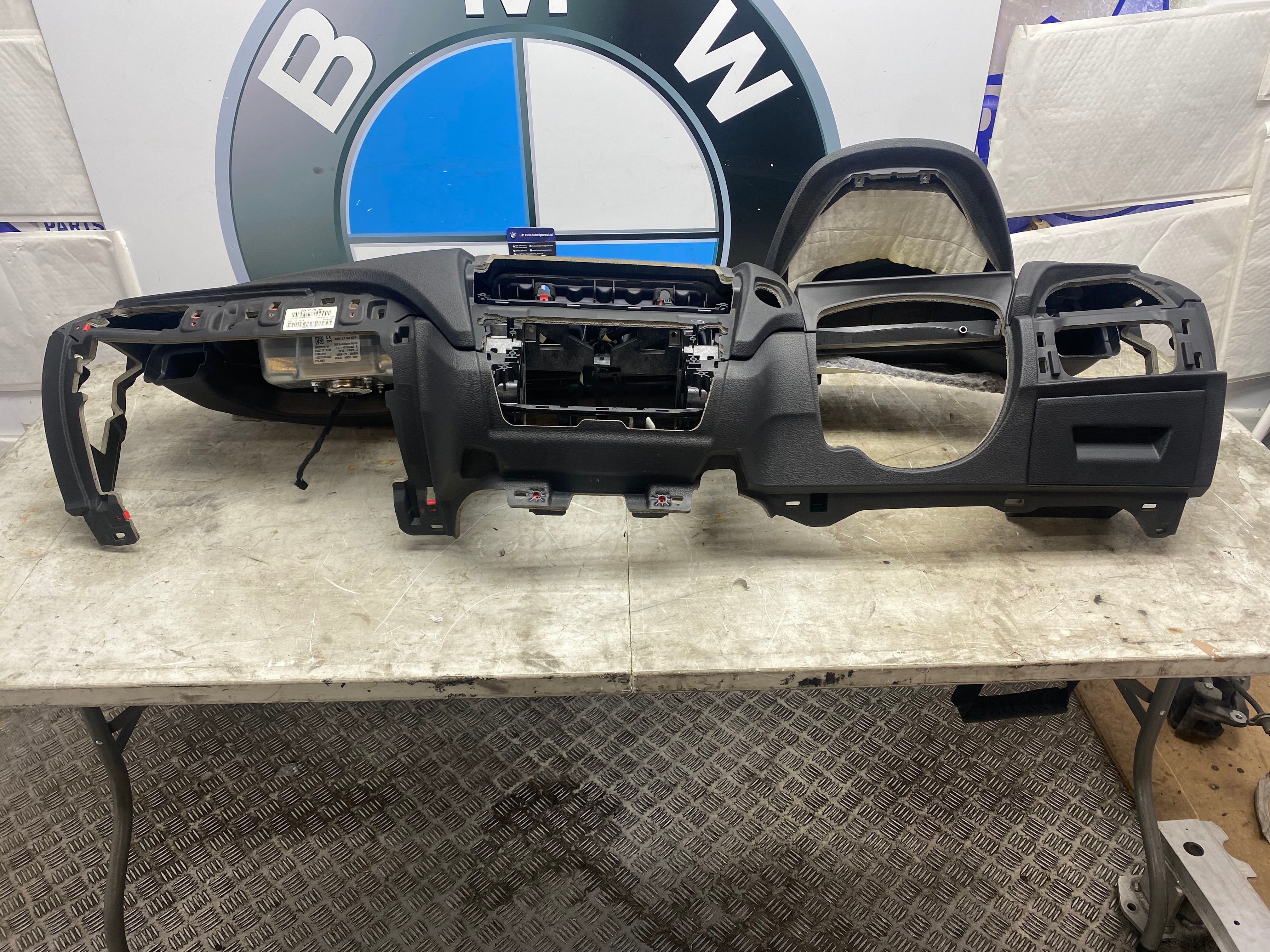 BMW 1 Series F20 / 2 Series F22 Complete Dashboard with Airbags – 2011–2019