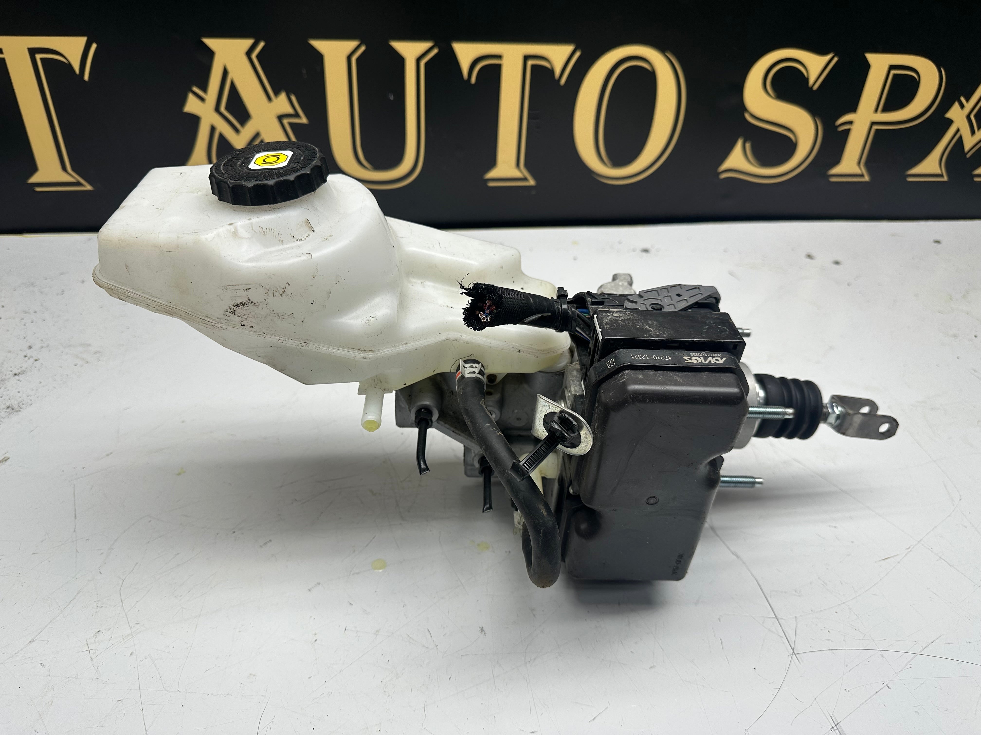 Toyota Corolla MK12 ABS Pump Hybrid 1.8 Petrol (47210-12321) (47270-47040)