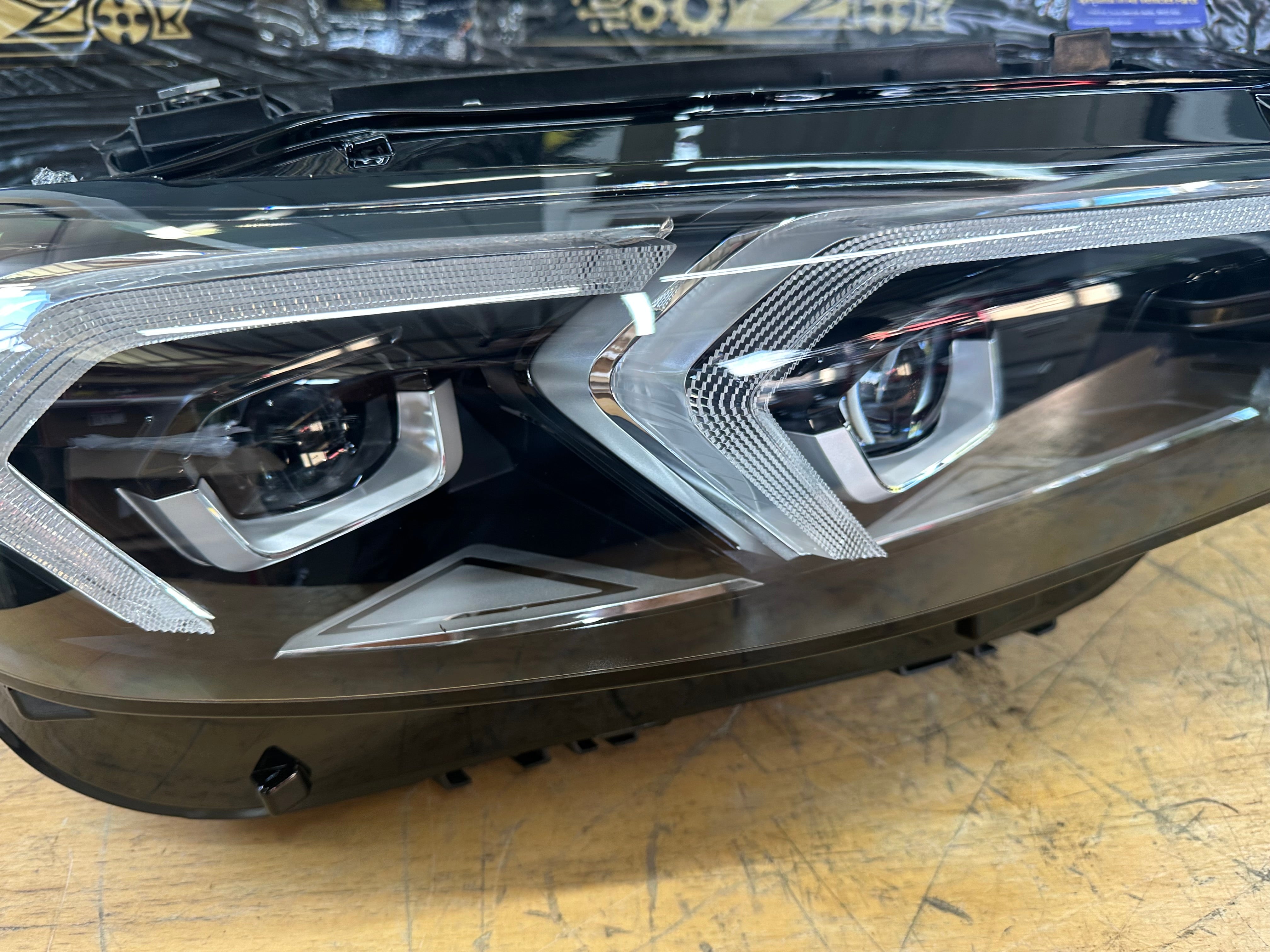 BMW 3 Series 2023-2025 Complete LCI LED Right Driver Side Headlight (7886662-05)
