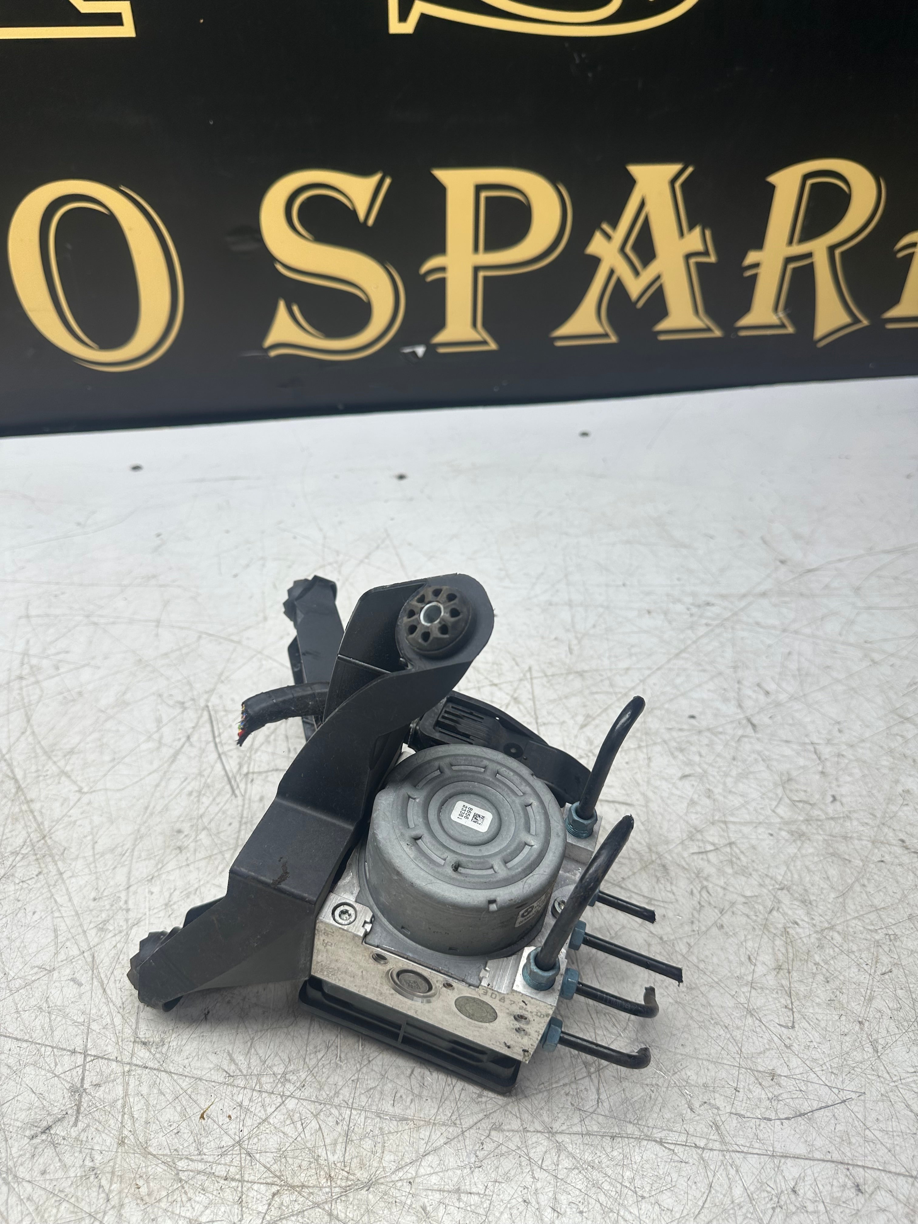 BMW 2 Series F46 ABS Pump with Control Module 6895503 2015–2021