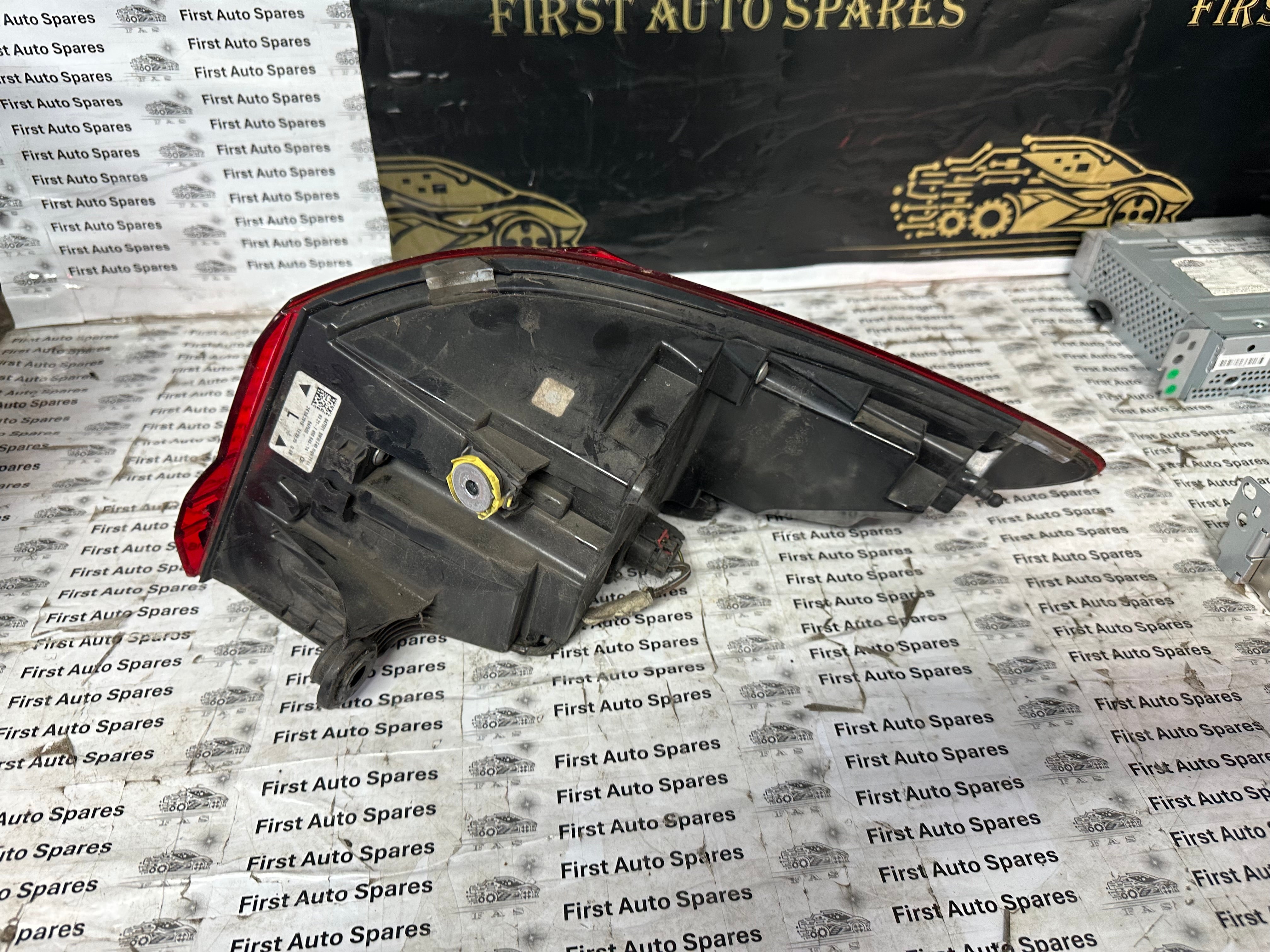 BMW 1 Series F40 Left Rear Outer LED Tail Light 2020–2025 (7450643)