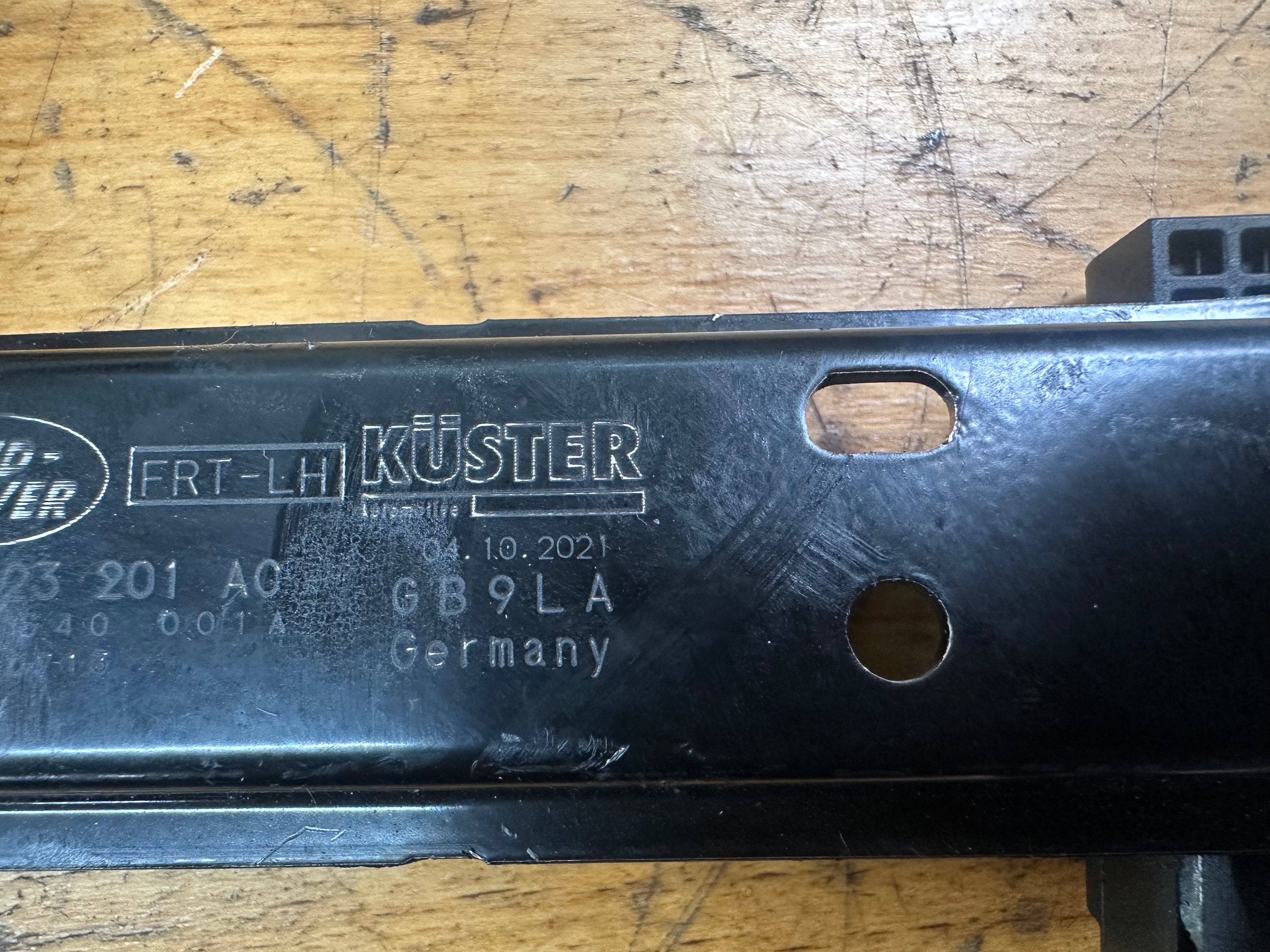 Land Rover F-Pace Front Left N/S/F Window Regulator (0130822792) (840368008)