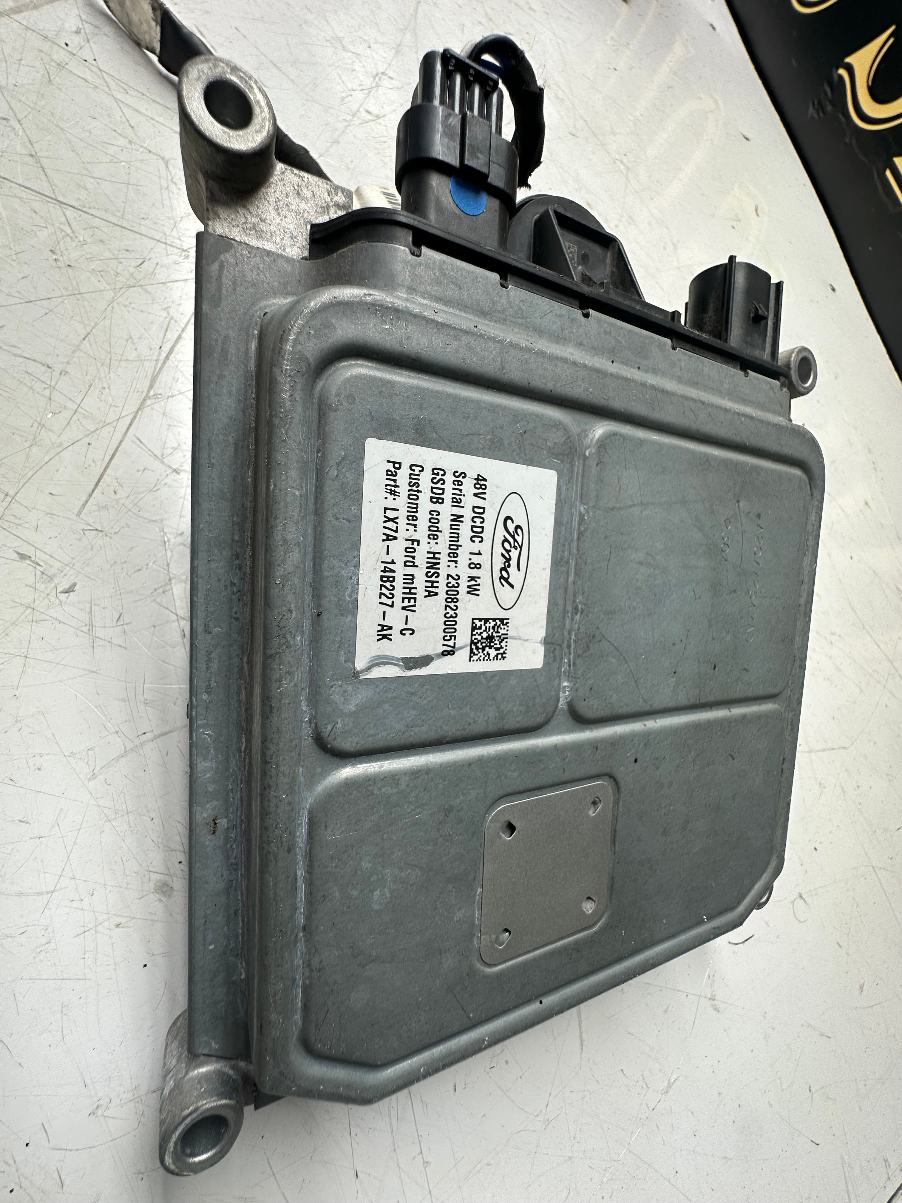 Ford Fiesta MK8 2018-2024 Hybrid Voltage Converter Module (LX7A-14B227-AK)