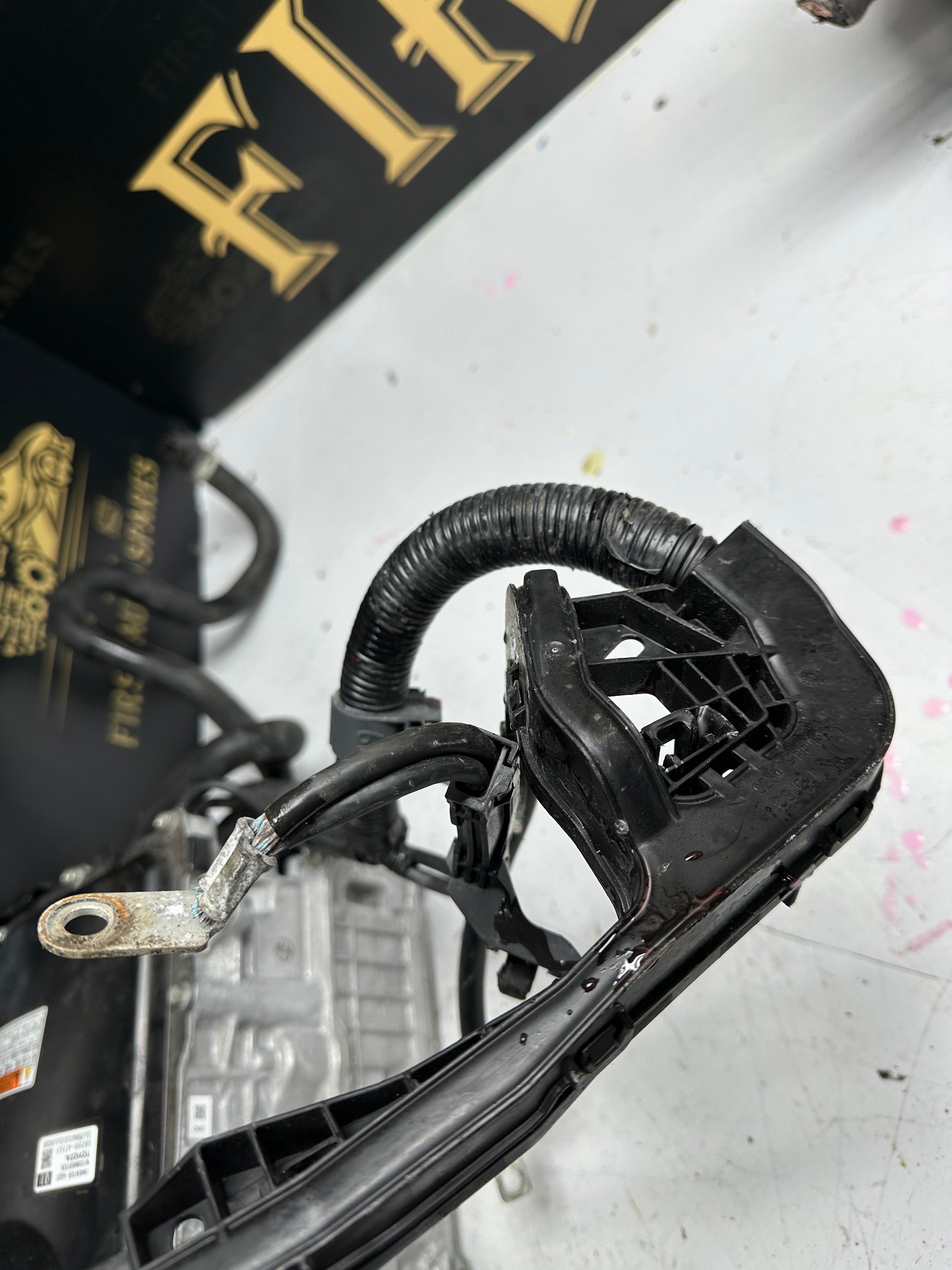 Toyota Corolla Hybrid Inverter Assy with Converter (G9200-47331) (22JTED4733122J120220)