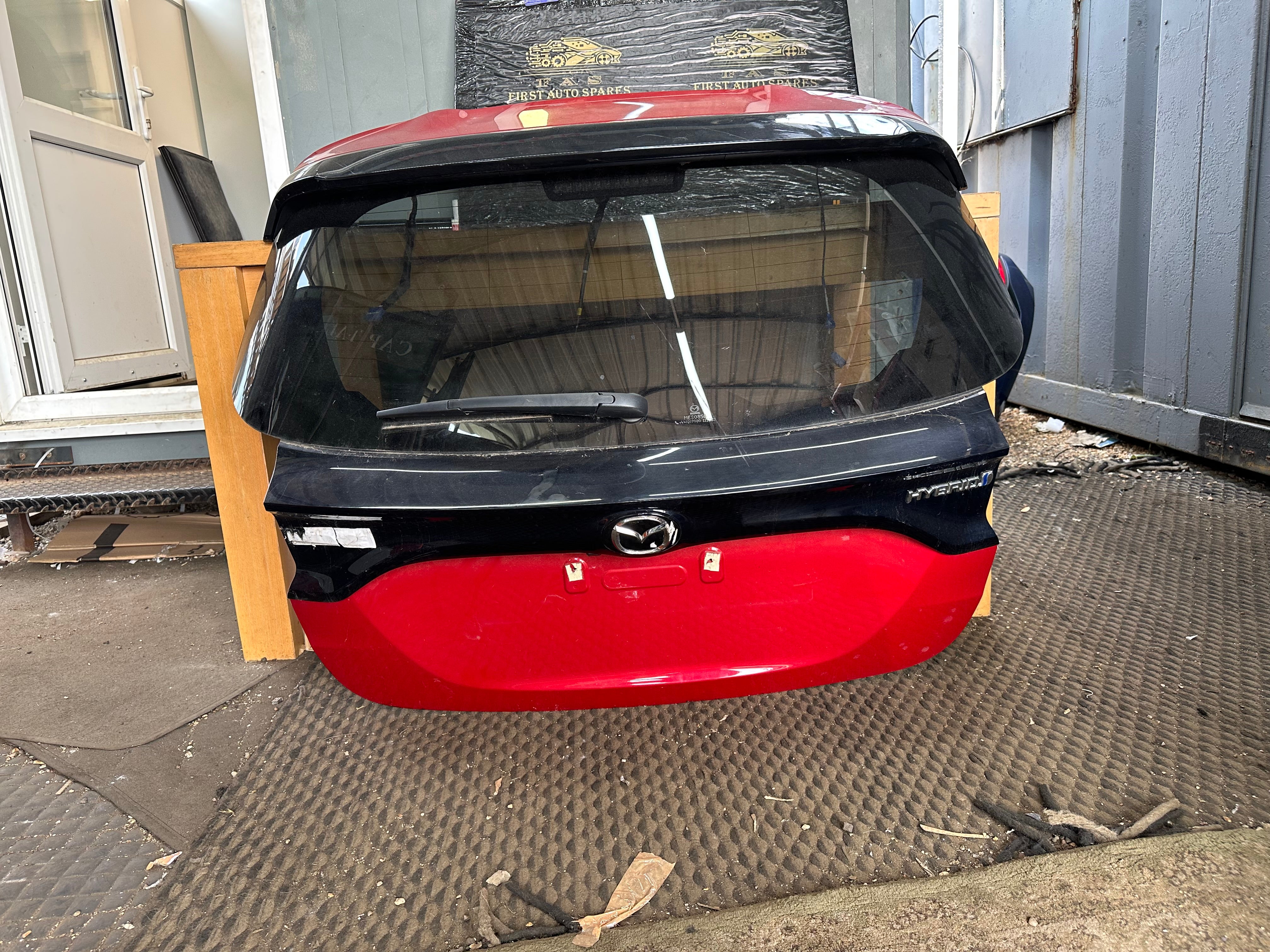 Toyota Yaris / Mazda 2 2020–2025 Tailgate | Boot Lid