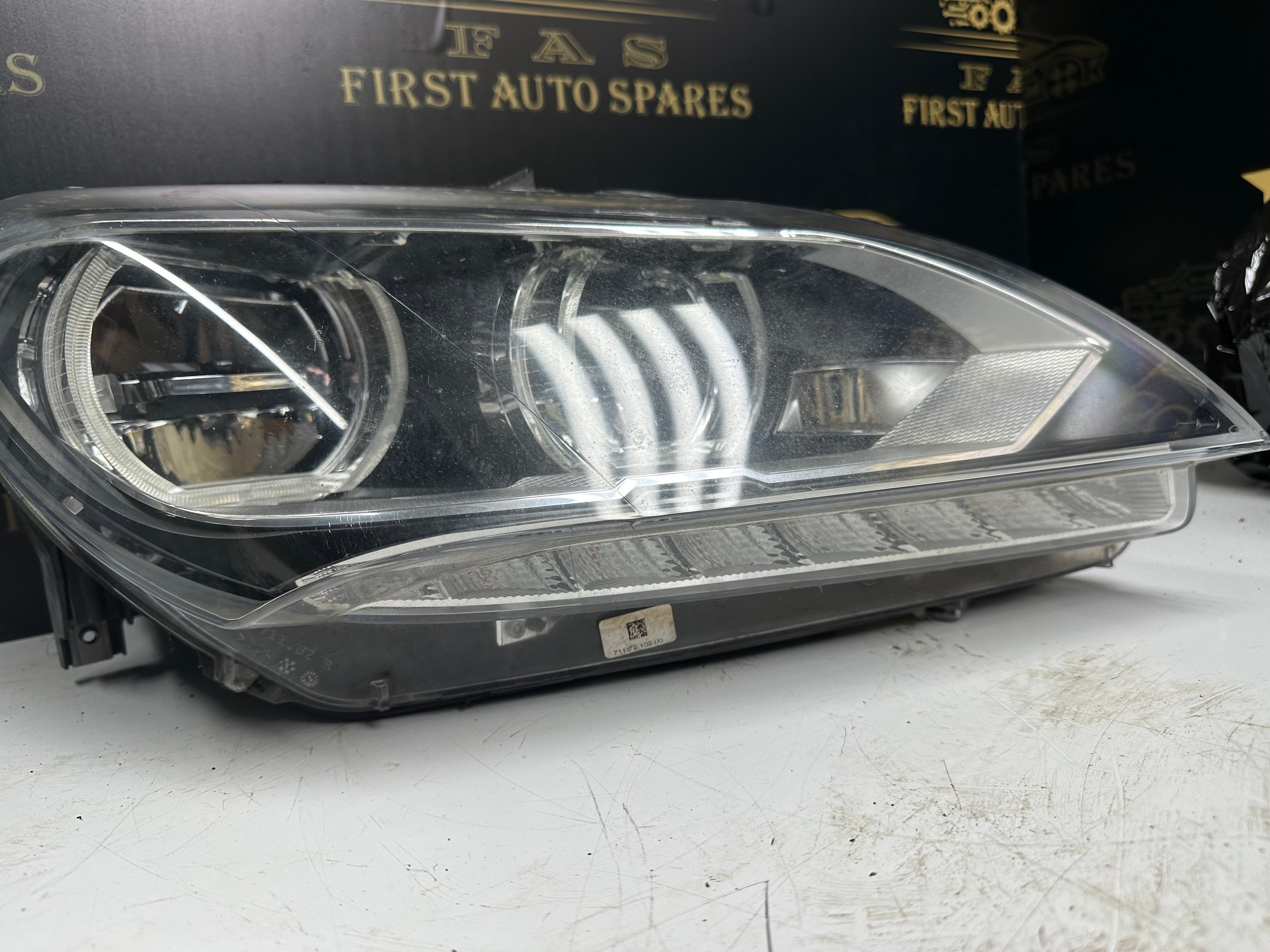 BMW 6 Series F06 F12 M6 Adaptive LED Right Complete Headlight (63.11-7255734.9)
