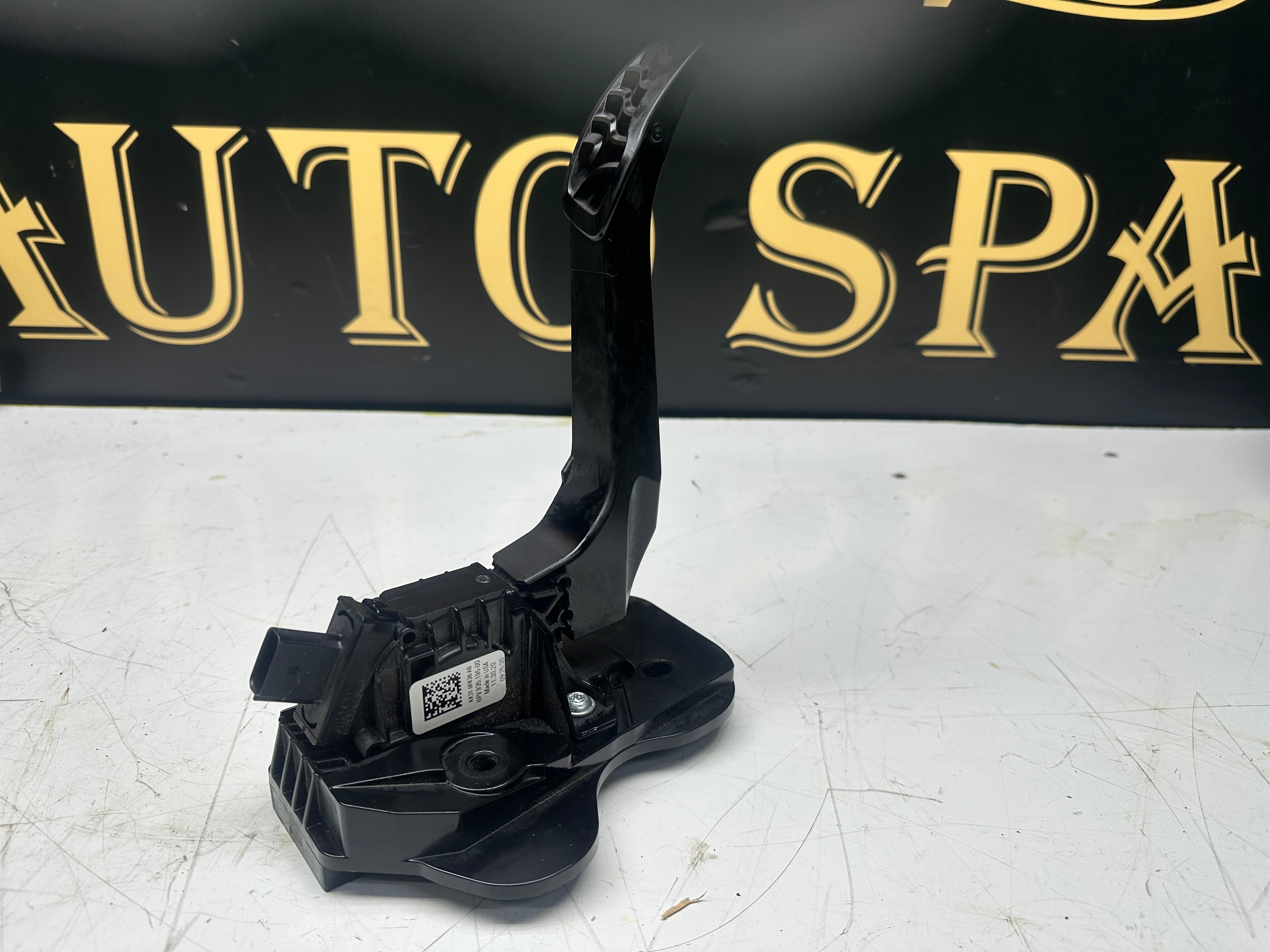 Ford Transit Accelerator Pedal (KK319F836-AB) (6PV935.195-00)