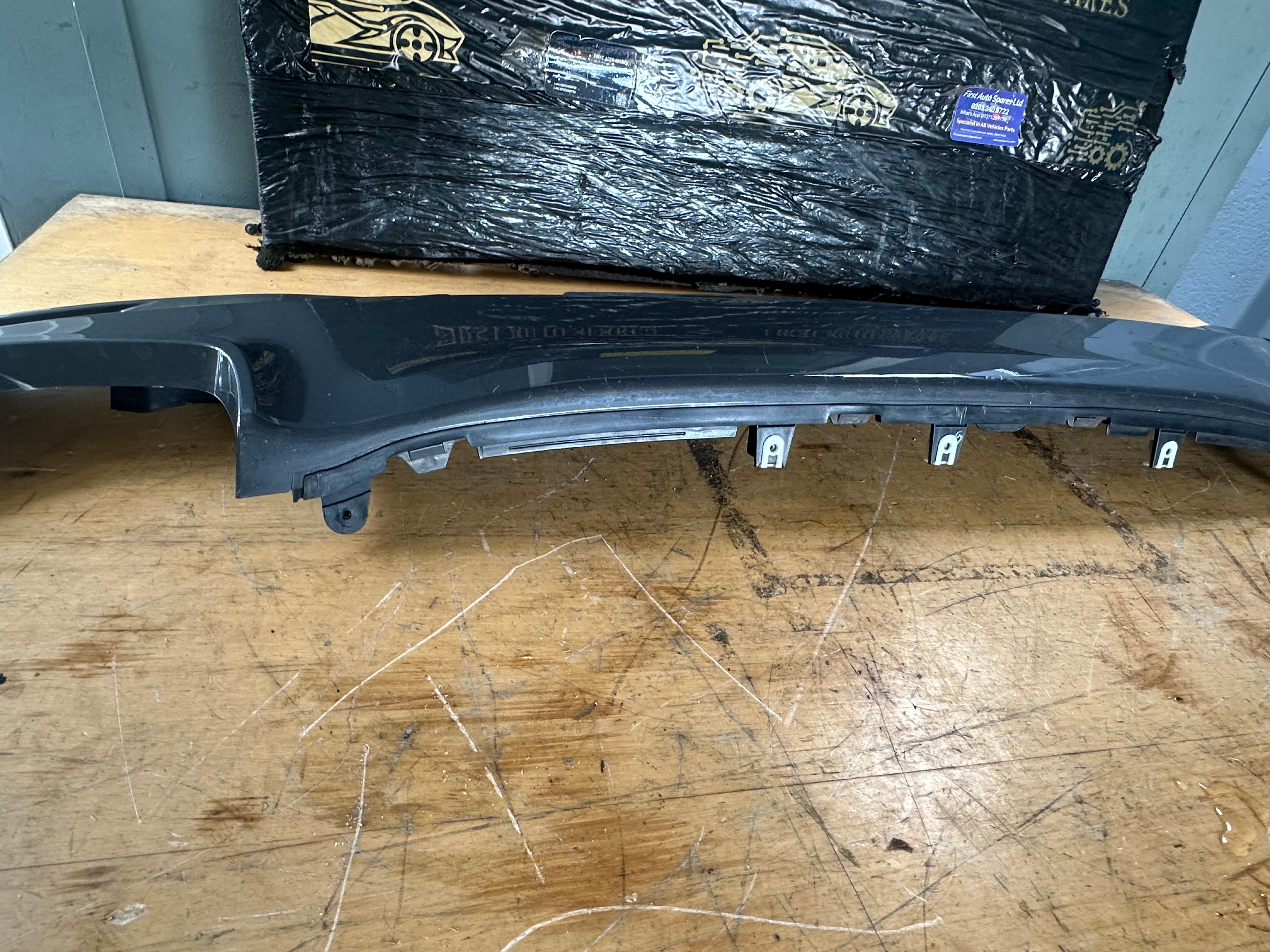 BMW 5 Series G30 M Rear Bumper Diffuser (51128064718) (8064718)