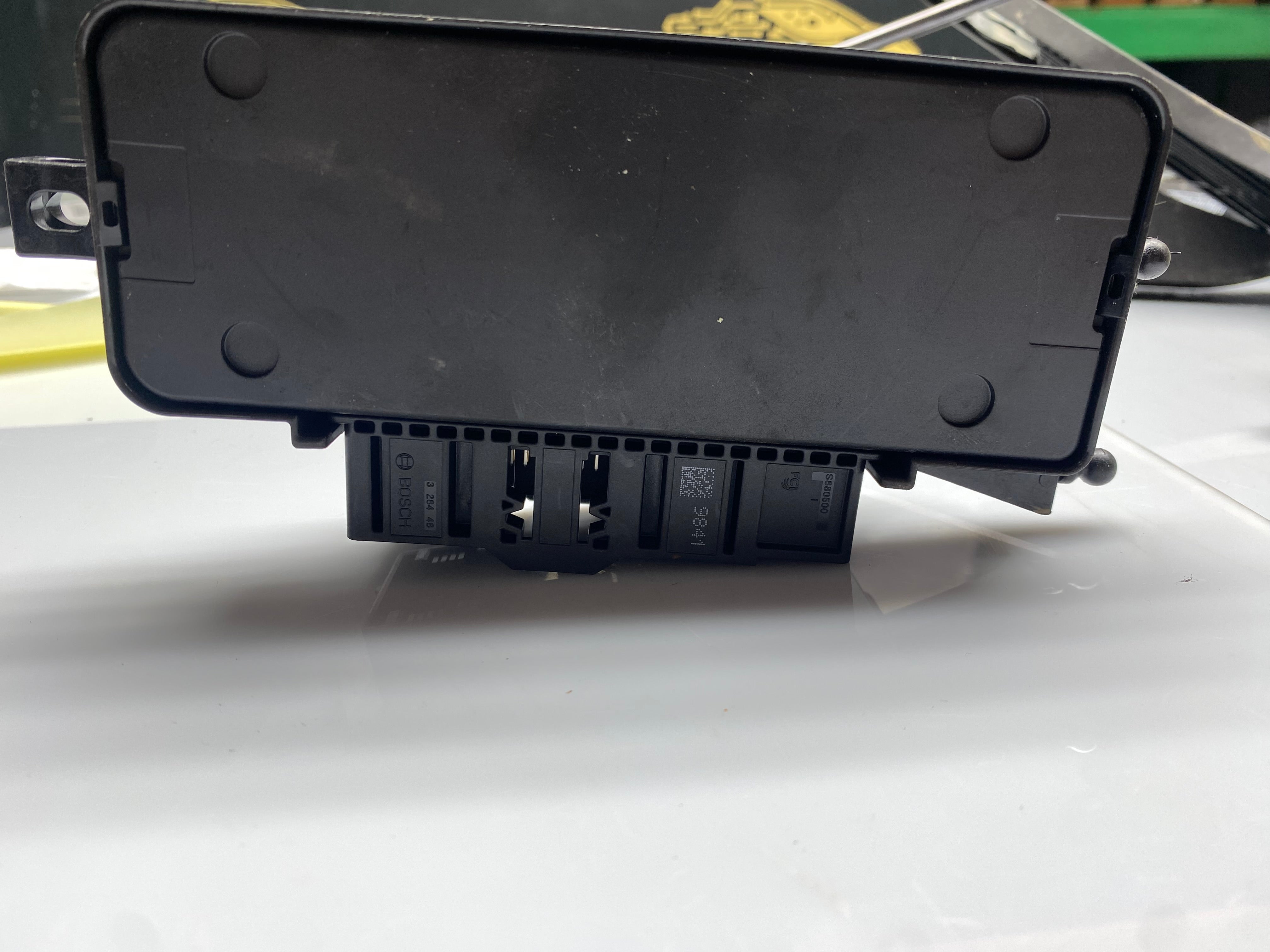BMW 1 Series F20 118d M Sport Airbag Control Module (65.77-9348726-01)