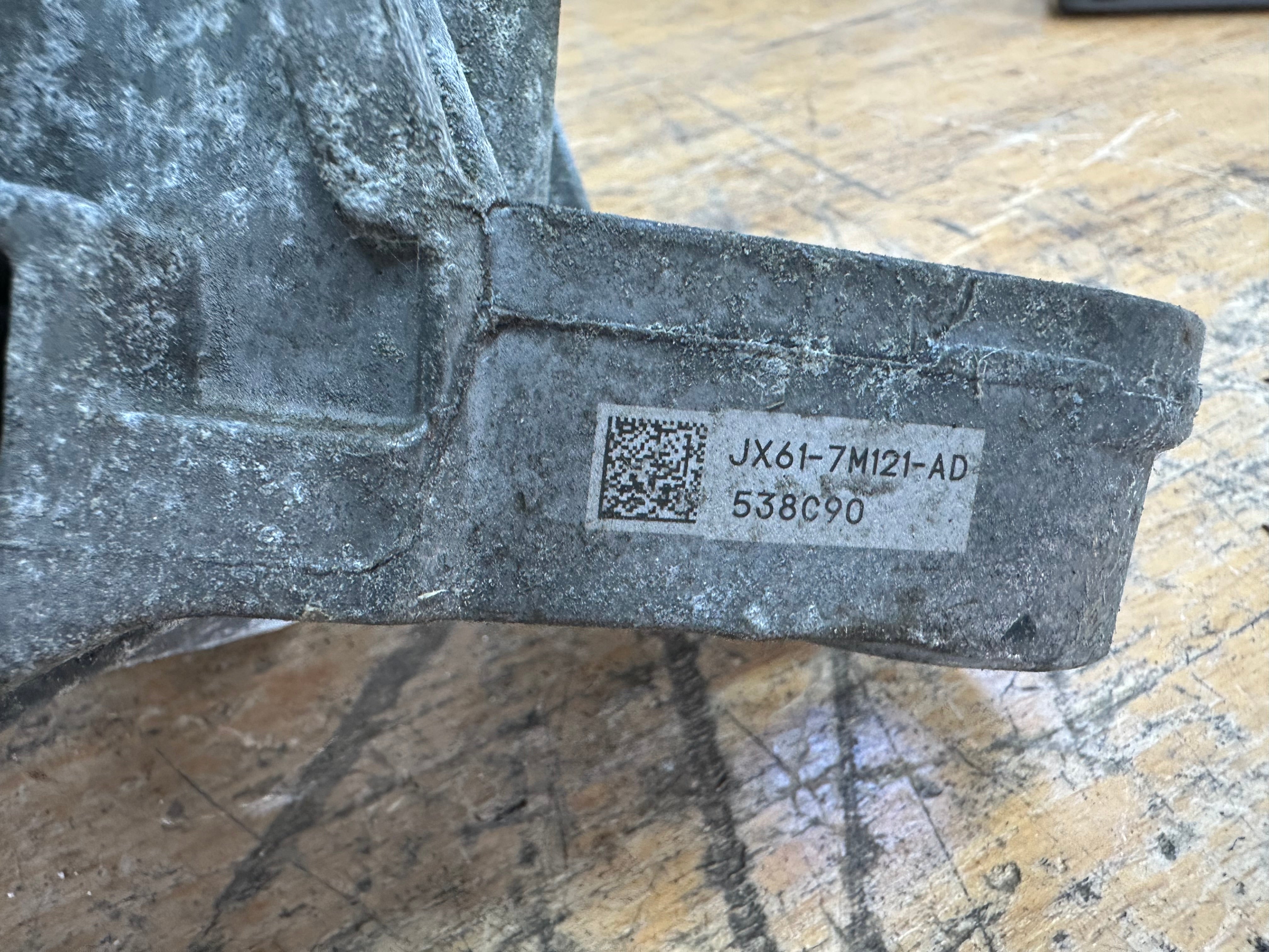 Ford Focus 2019 1.0 Petrol Gearbox Mount (JX61-7M121-AD)