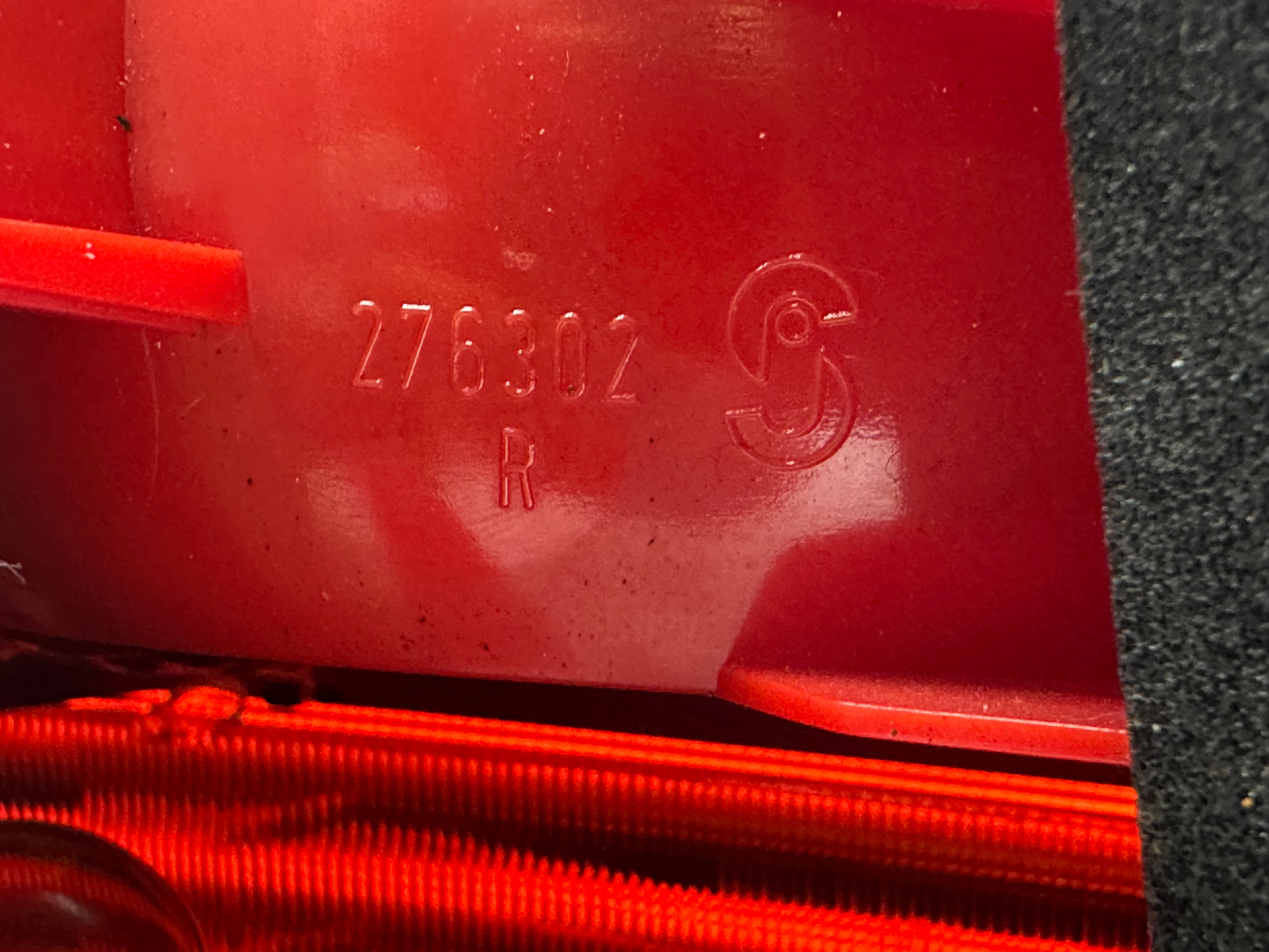 BMW E90 2004-2008 Right Rear Taillight RH Exterior (276302 R)