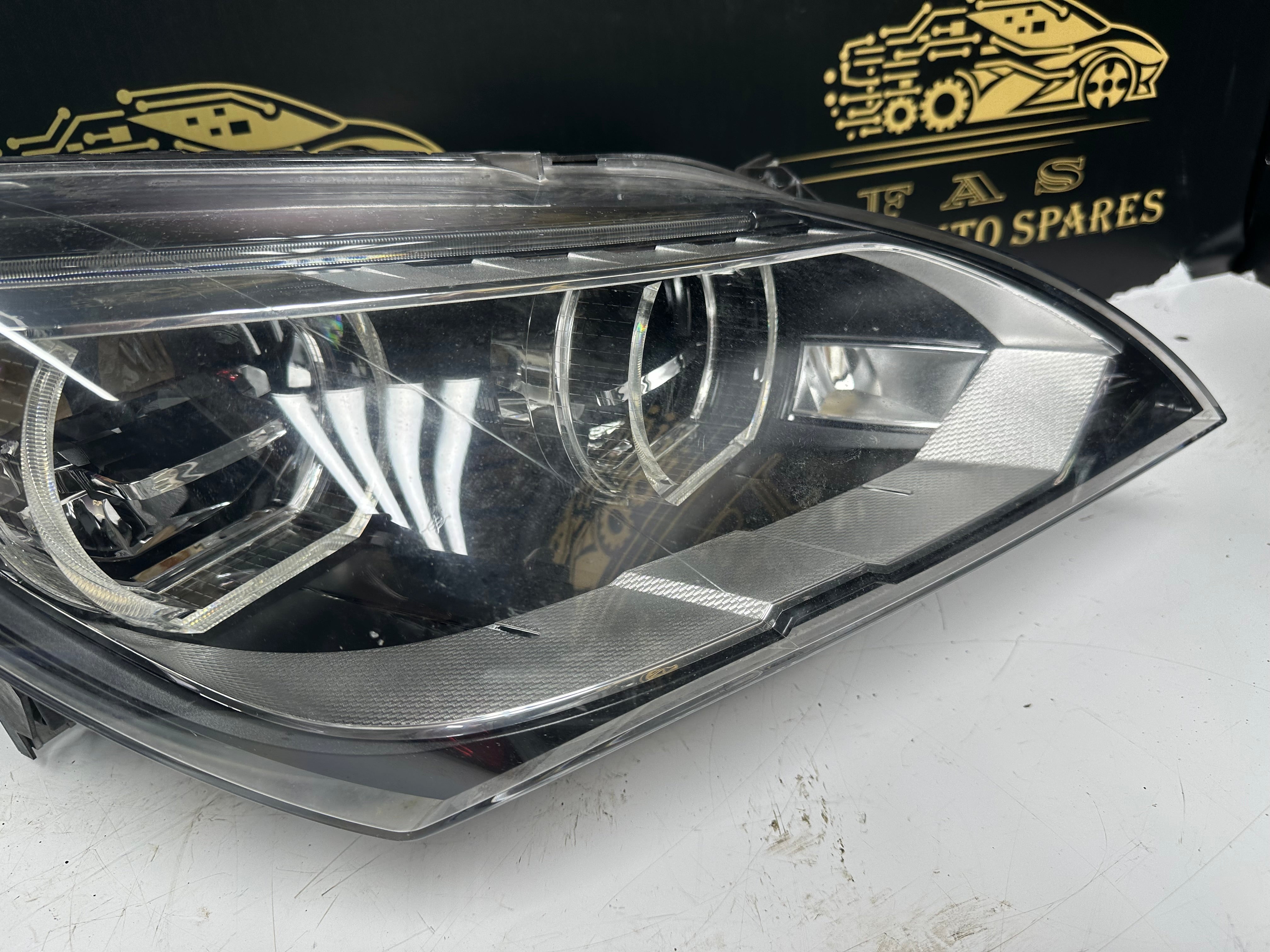 BMW 6 Series F06 F12 M6 Adaptive LED Right Complete Headlight (63.11-7255734.9)