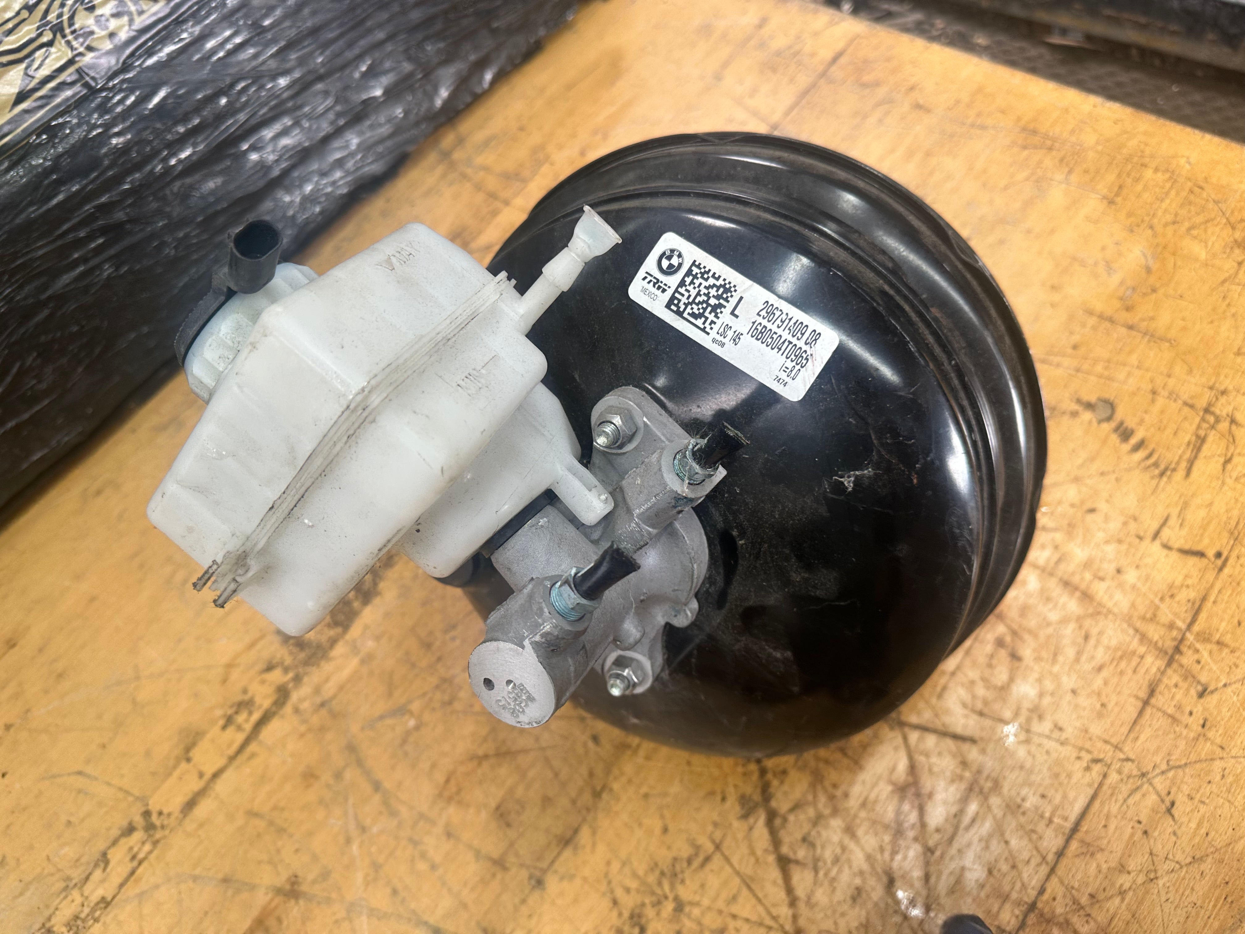 BMW X6 F16 2015 3.0 Diesel Brake Servo & Master Cylinder (296791409 08)