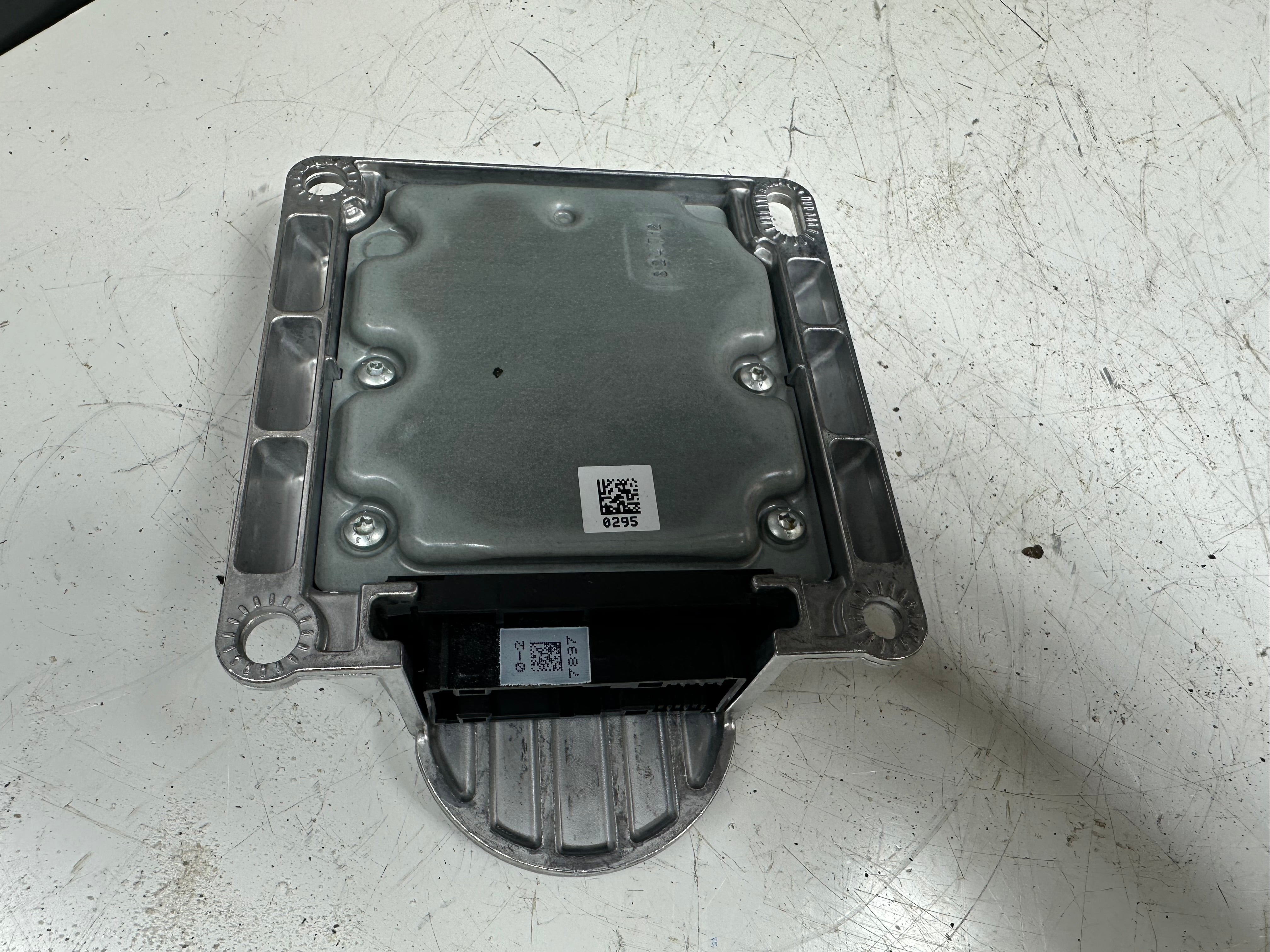 BMW 6 Series F06 F12 F13 Airbag Sensor Module (3452 6850788 01) (6850788)