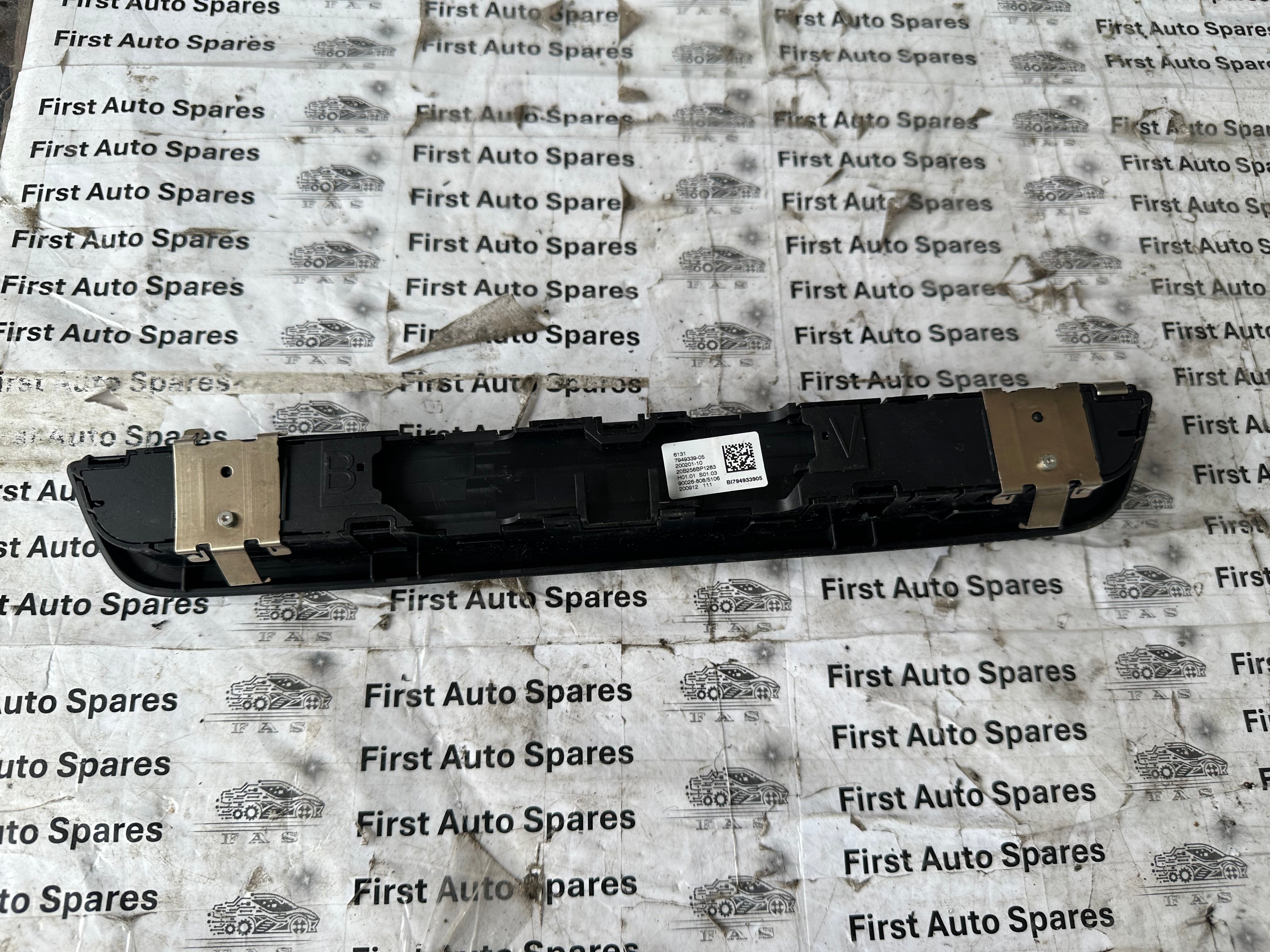 BMW 1 Series F40 & 2 Series F44 Stereo Controls (7949339-05)