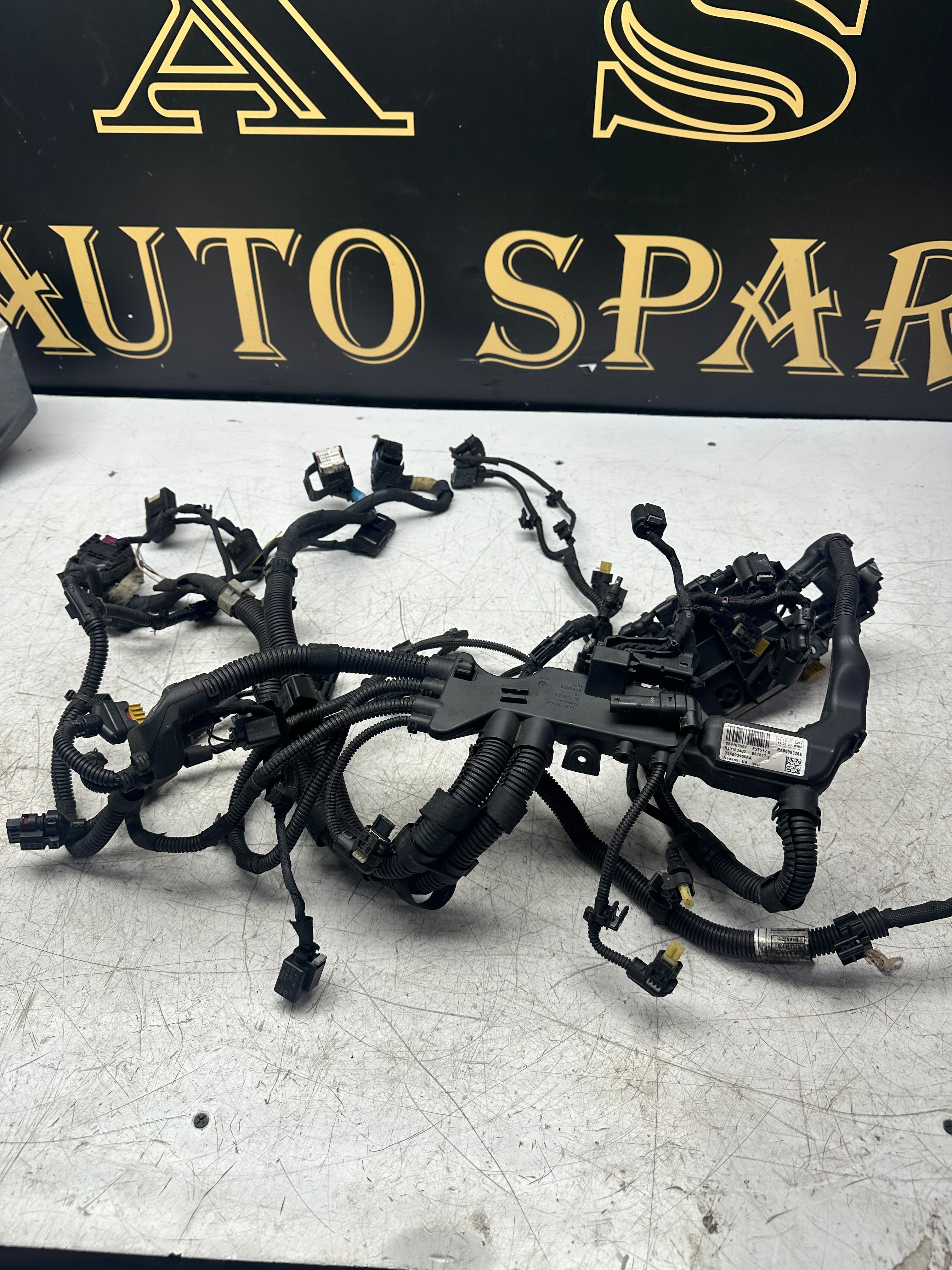 BMW 5 G30 G31 G38 2019 engine installation wiring loom 859163507