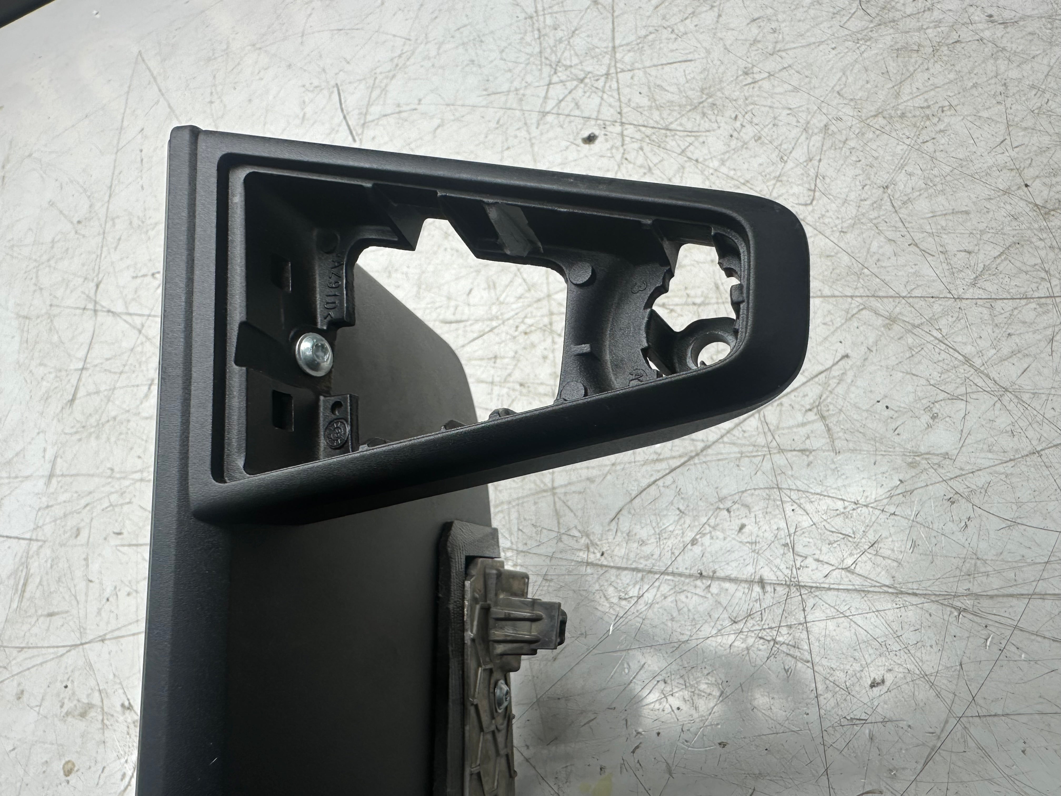 BMW 3 Series G21 Navi Multimedia Display Screen RHD (5A6D1E1)